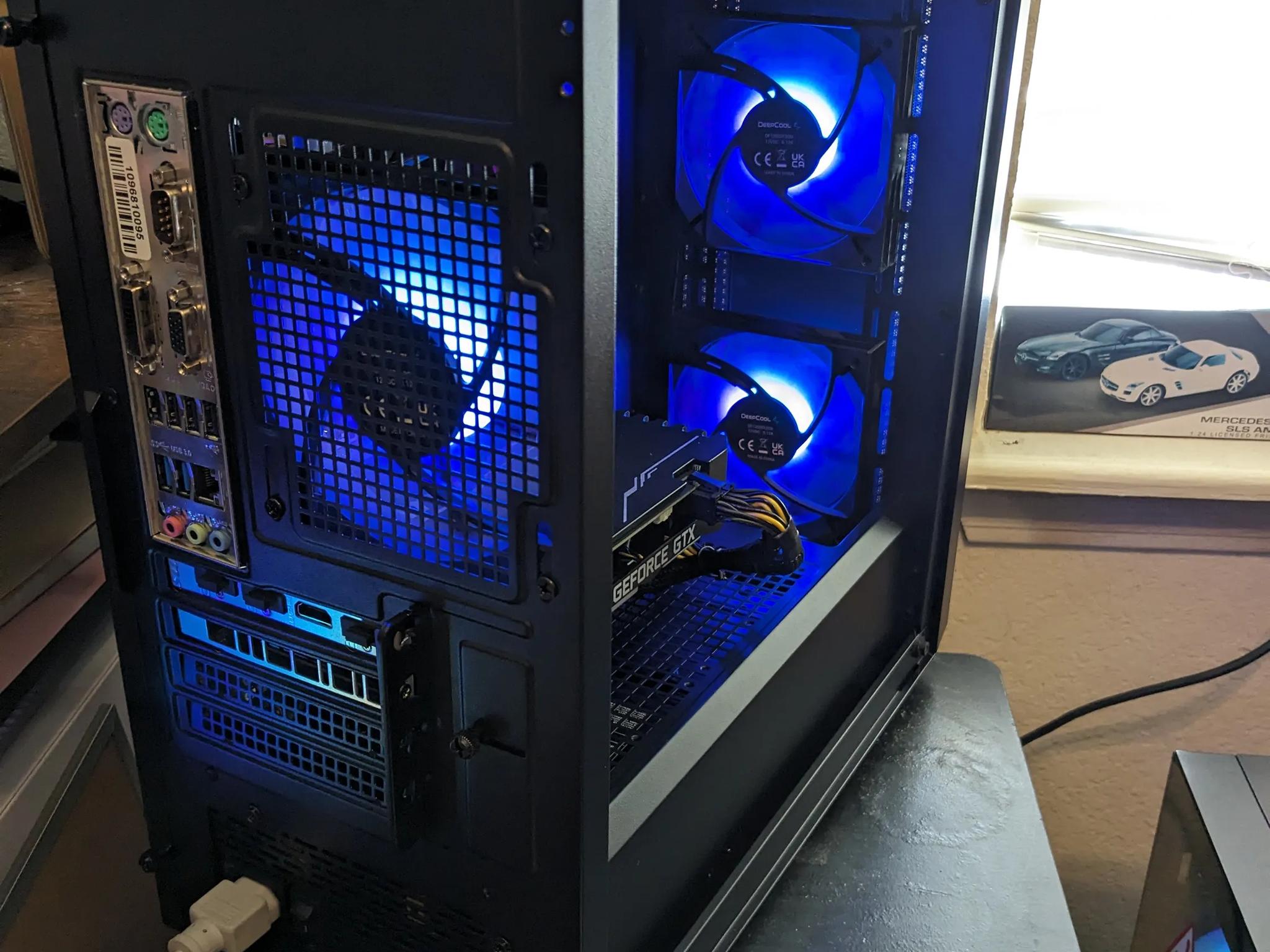 FREE SHIP|| i5-7500, GTX 1660S, 16GB RAM, 512GB SSD, Win10, WiFi, RGB