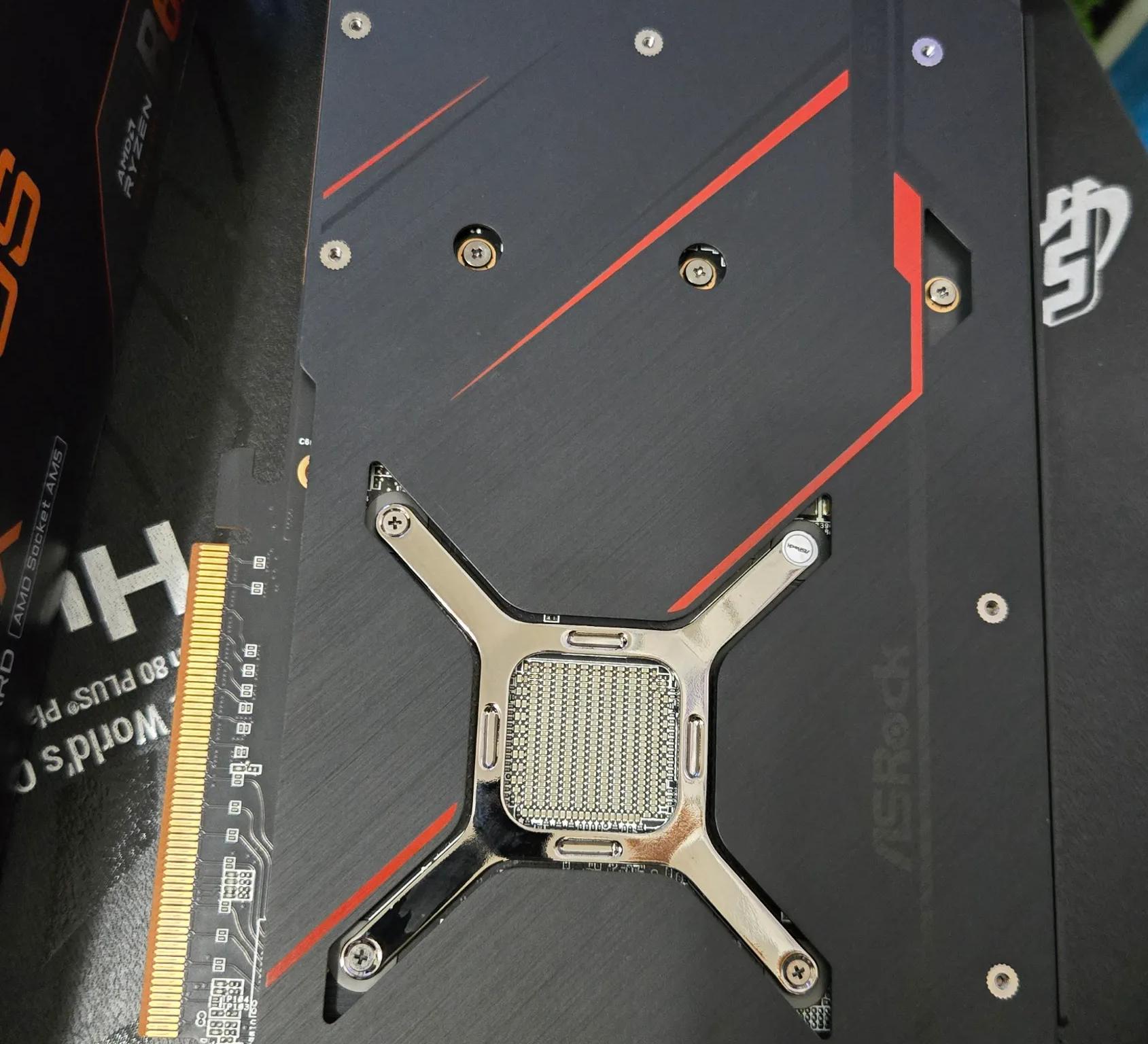 ASRock RX 6950XT Phantom Gaming OC 16gb GDDR6