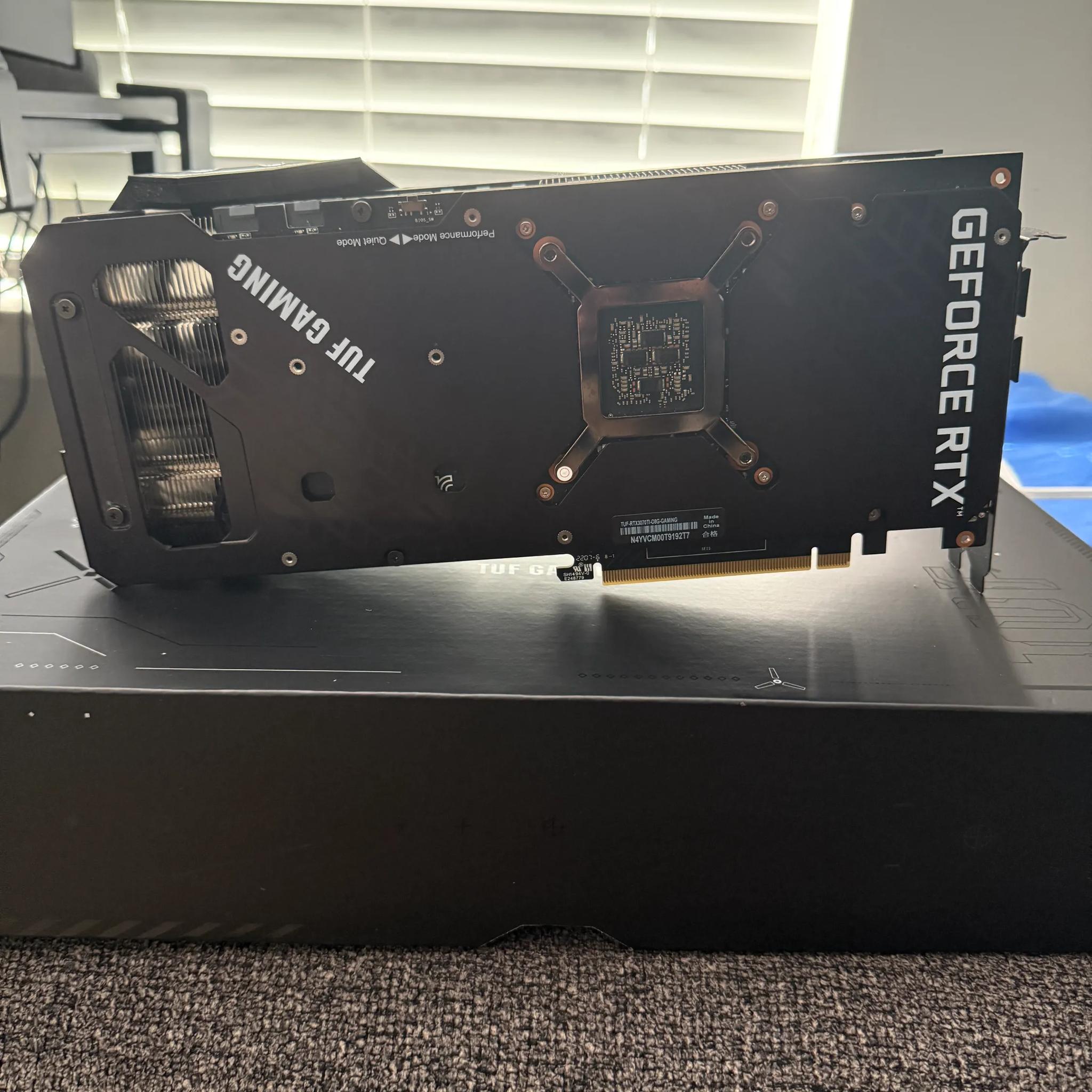 ASUS TUF Gaming GeForce RTX 3070 Ti OC - 8GB GDDR6X PCI Express 4.0