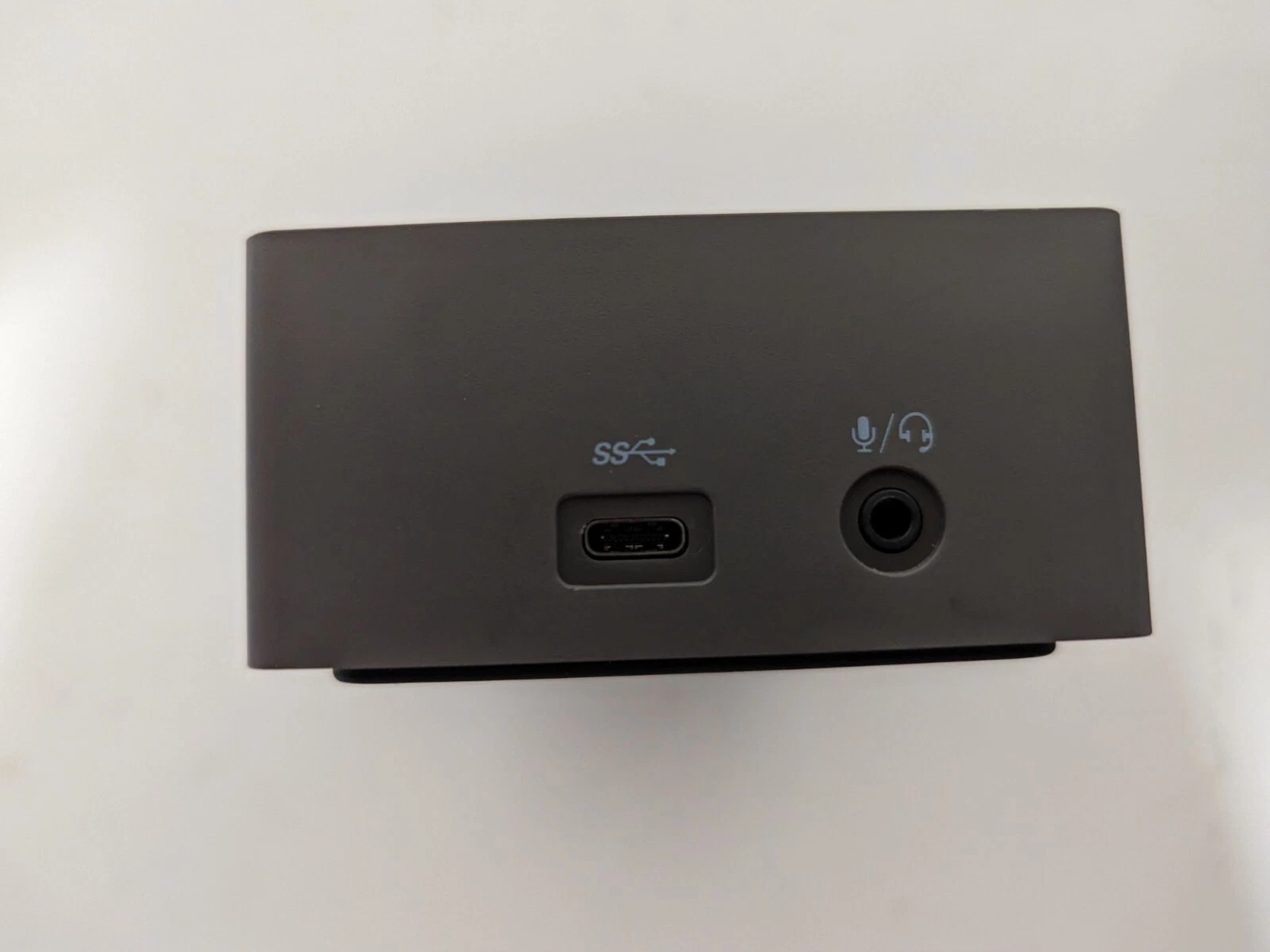 Targus Dock 190 USB-C Universal DV4K Docking Station with power adapter