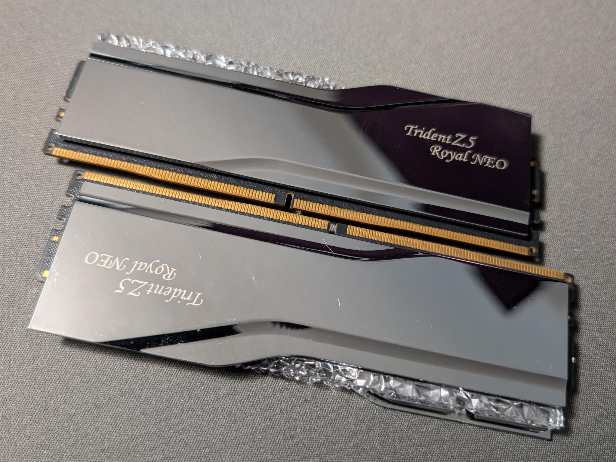 G.Skill Trident Z5 Royal Neo RGB 32GB (2x16GB) DDR5 8000