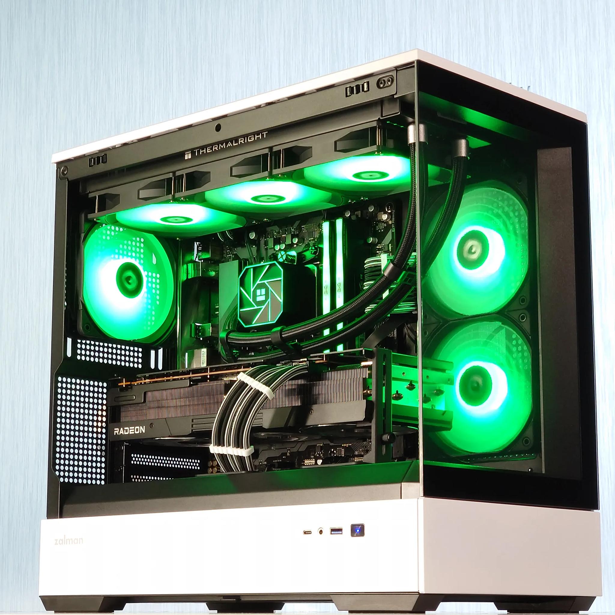 ⚪⚫🤖Stormtrooper Gaming PC⚔️AMD RX 7900 XT 20GB⚔️Ryzen 7 7700⚔️32GB DDR5⚔️2TB SSD