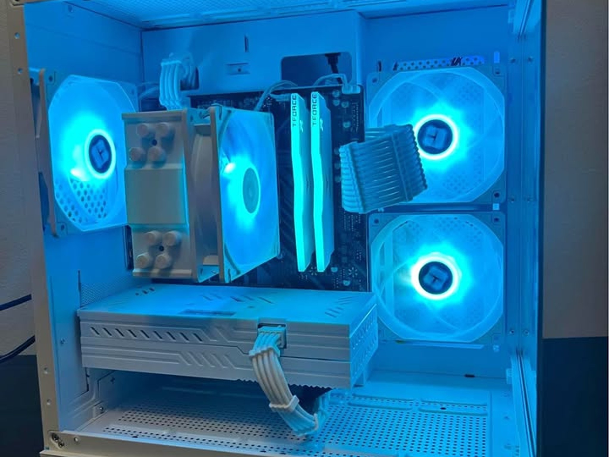All White Budget Gaming Pc