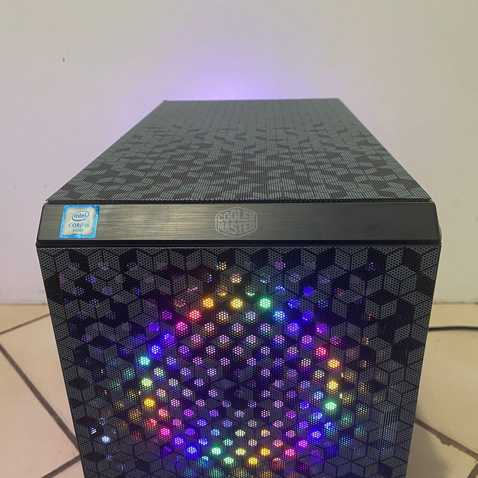 Gaming PC - GTX 980, I5 6500, 16GB DDR4, WIFI, BLUETOOTH, RGB, BLACK, SSD, HDD.