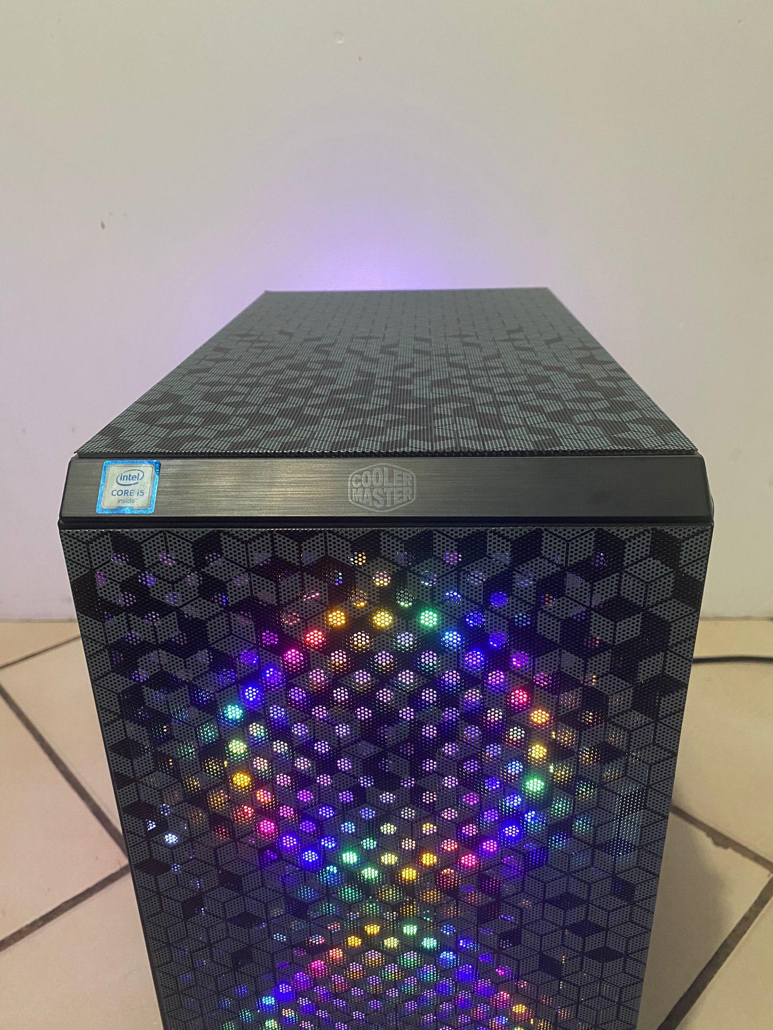 Gaming PC - GTX 980, I5 6500, 16GB DDR4, WIFI, BLUETOOTH, RGB, BLACK, SSD, HDD.