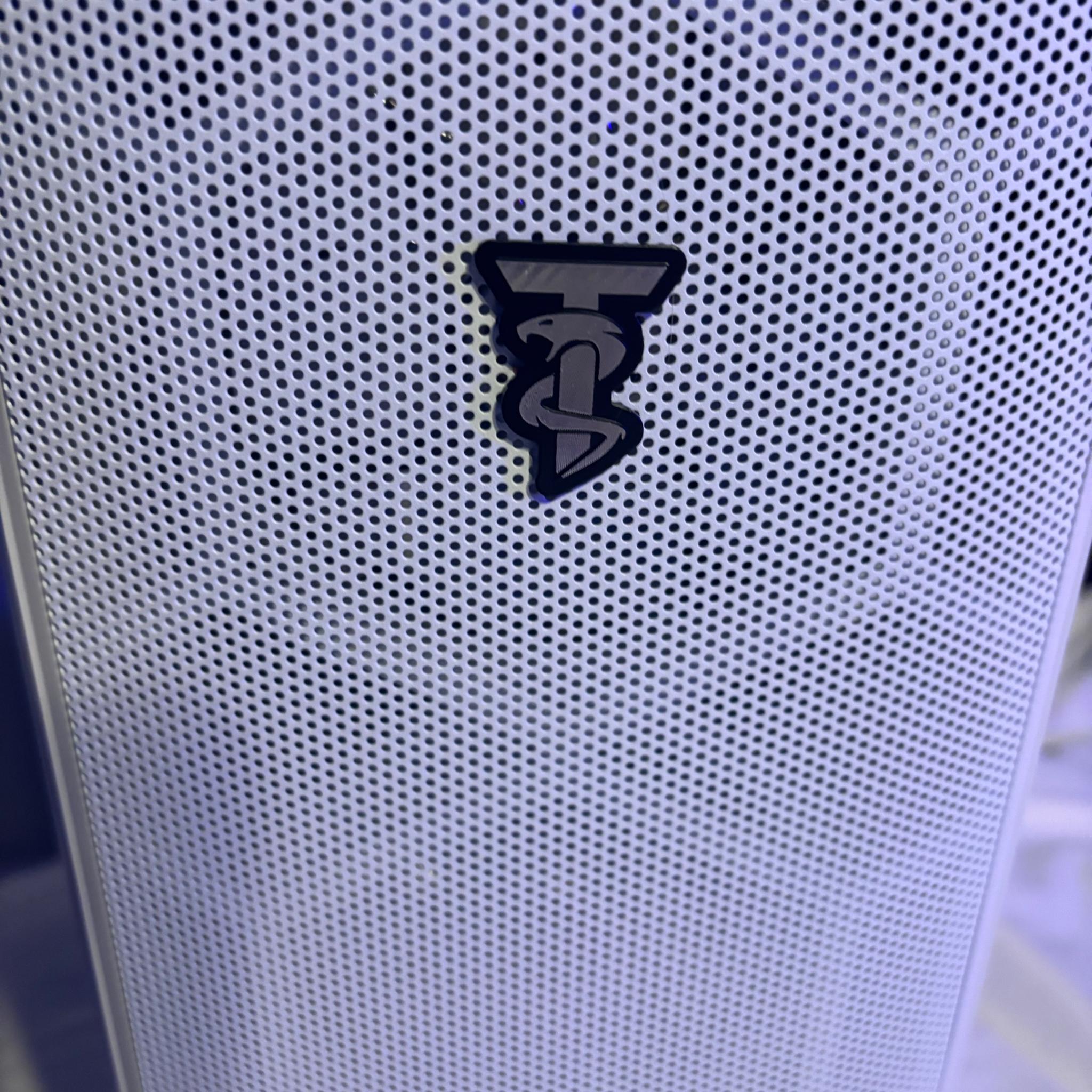 White ATX PC case ‼️NO FRONT PANEL SCREWS‼️