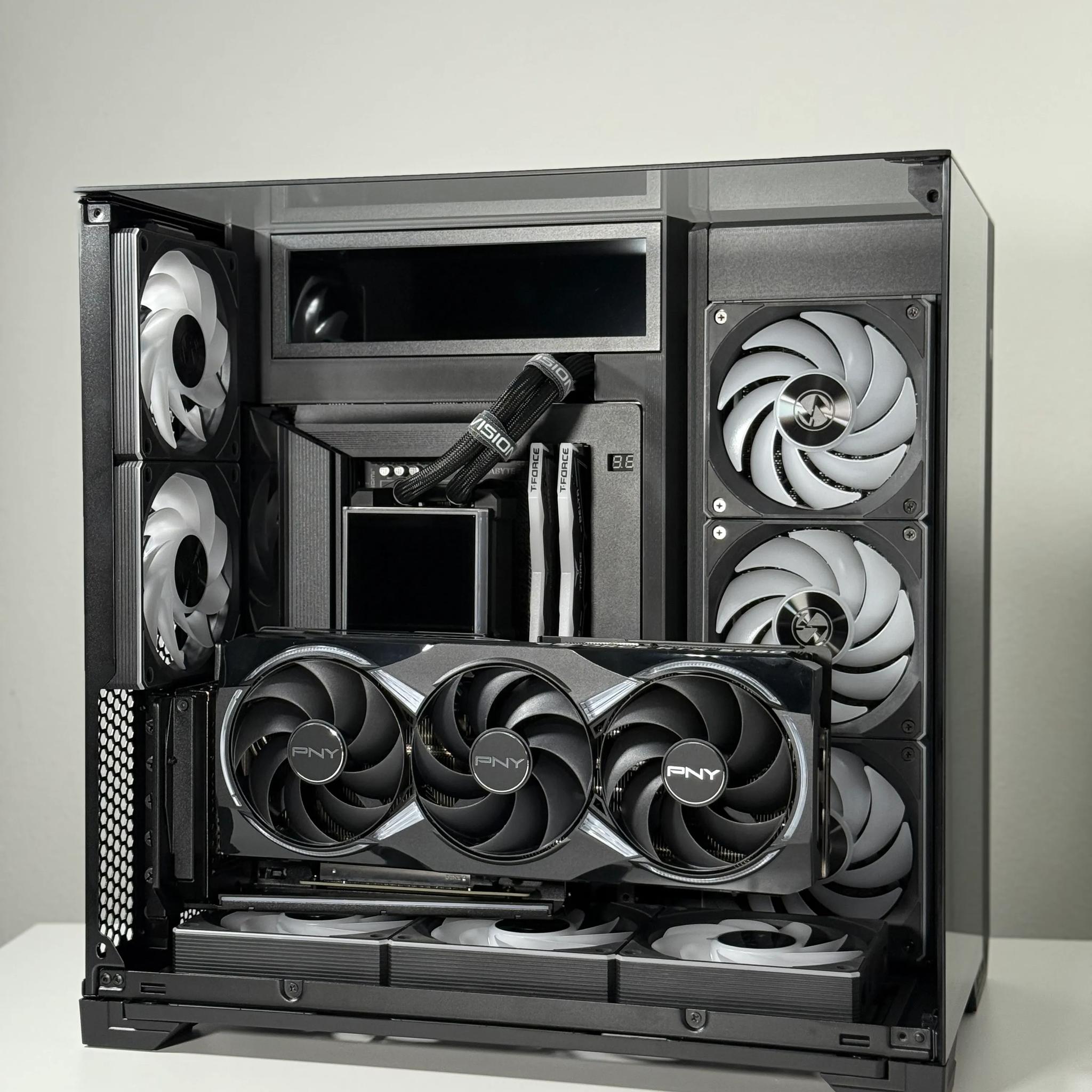 RTX 5080 + Ryzen 9800X3D | Project Stealth Gaming PC