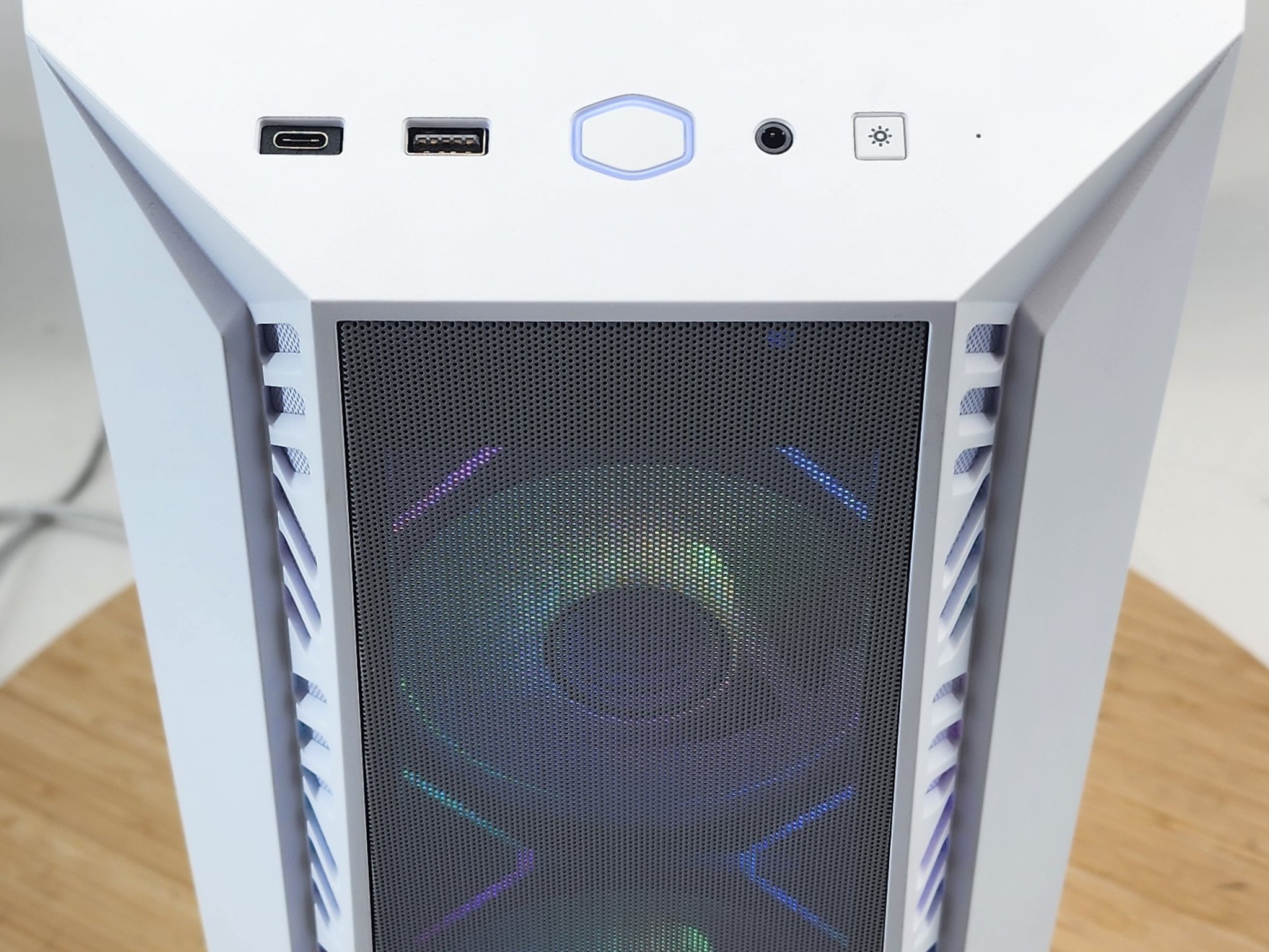 Gaming PC Ryzen 7 5700X 16GB RAM 1TB SSD RX 6800 16GB Windows 11 Computer