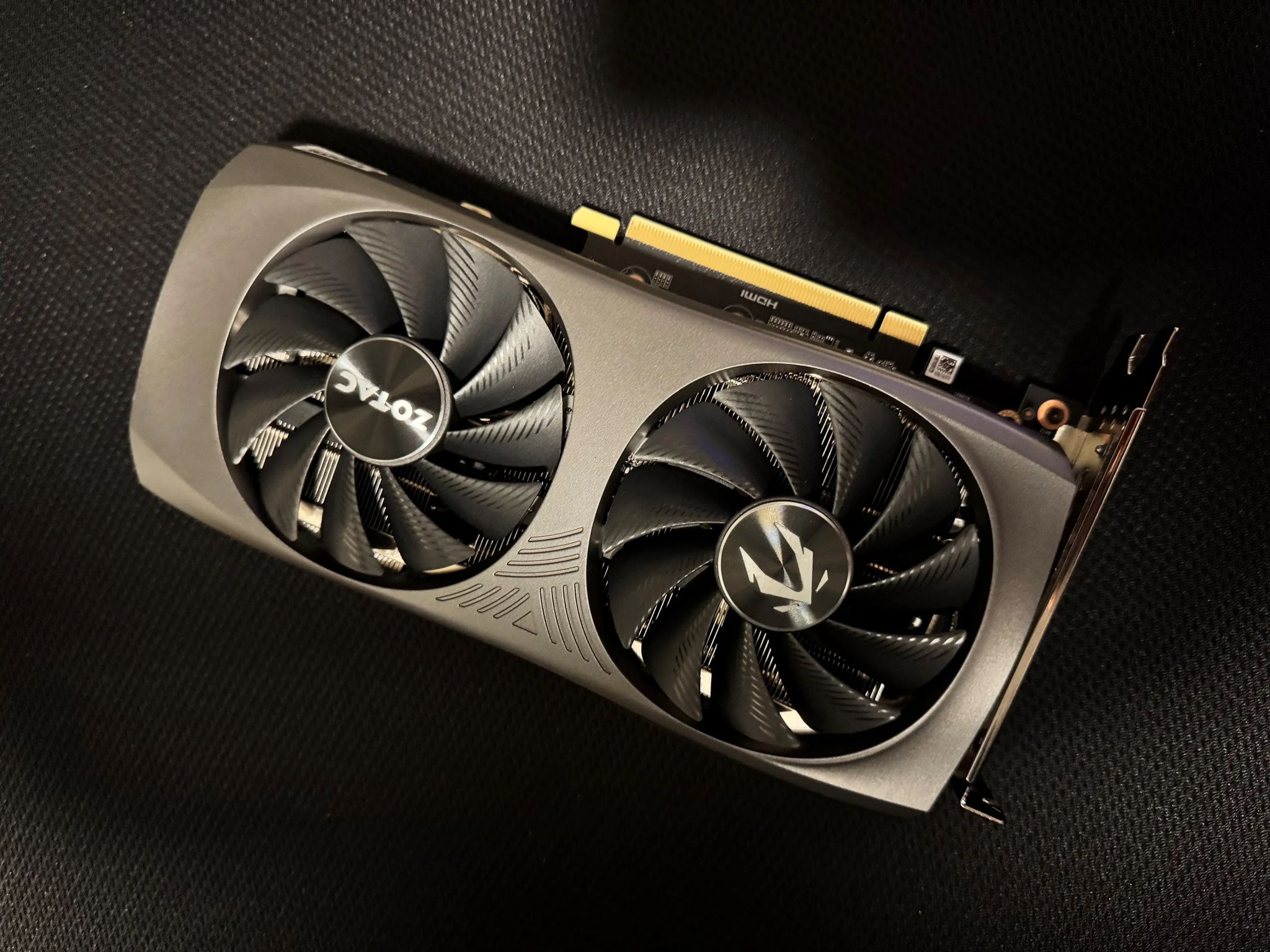 ZOTAC Gaming GeForce RTX 4070 Super Twin Edge