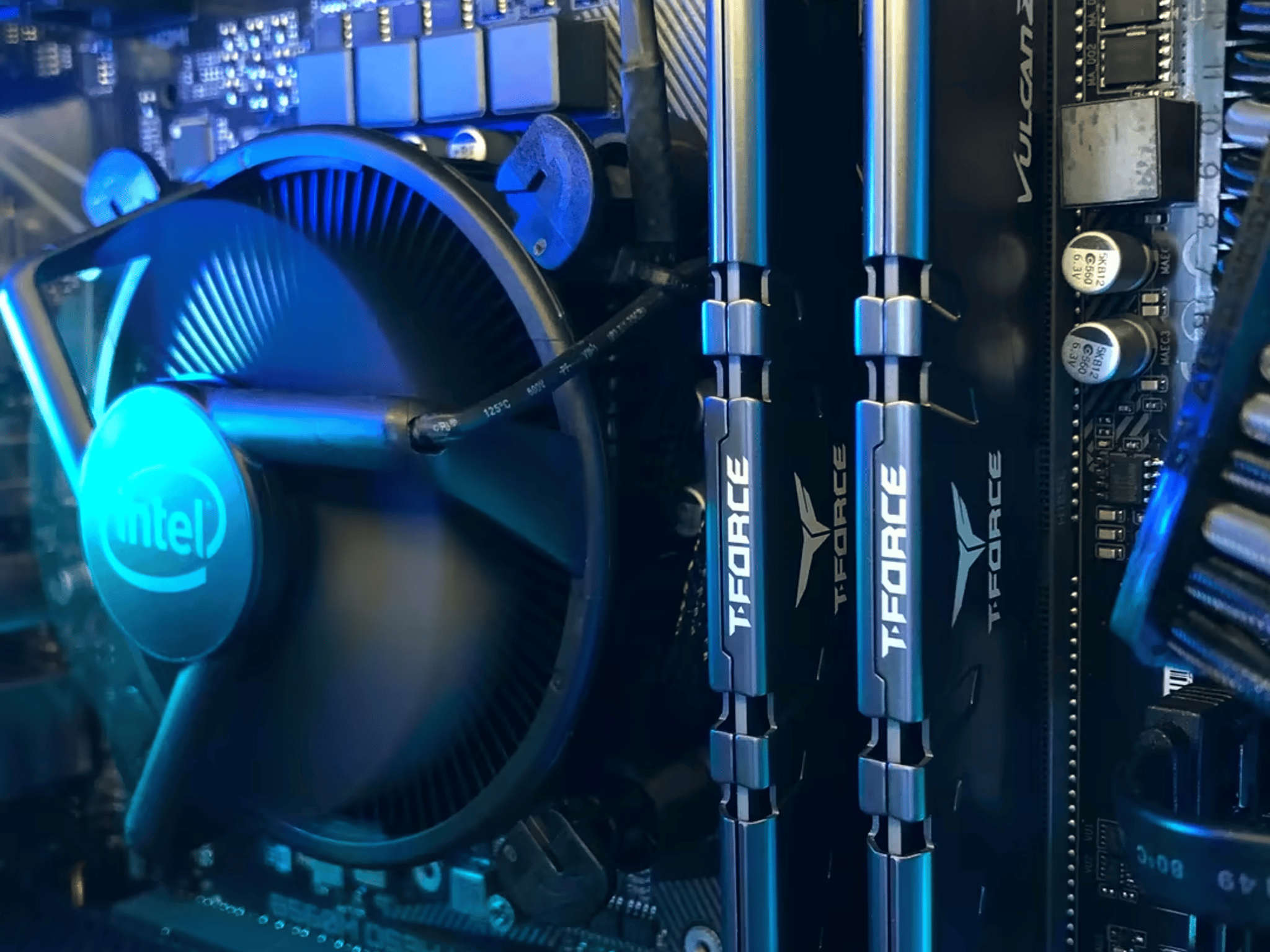 Awesome Gaming PC i3-10105 + GTX 1650
