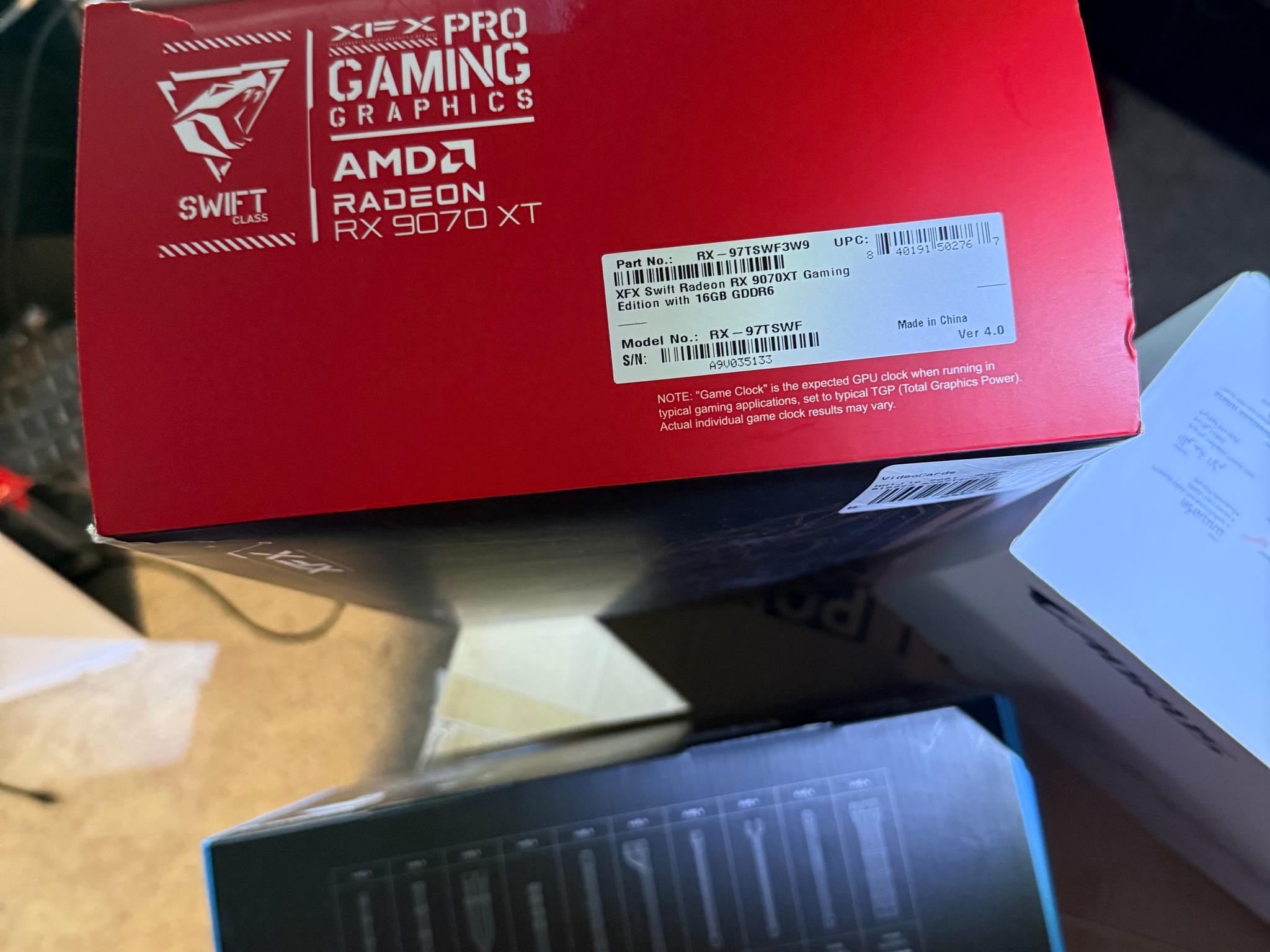 Premium Custom PC All White! 2TB Nvme! 9800X3D and 9070XT XFX Swift