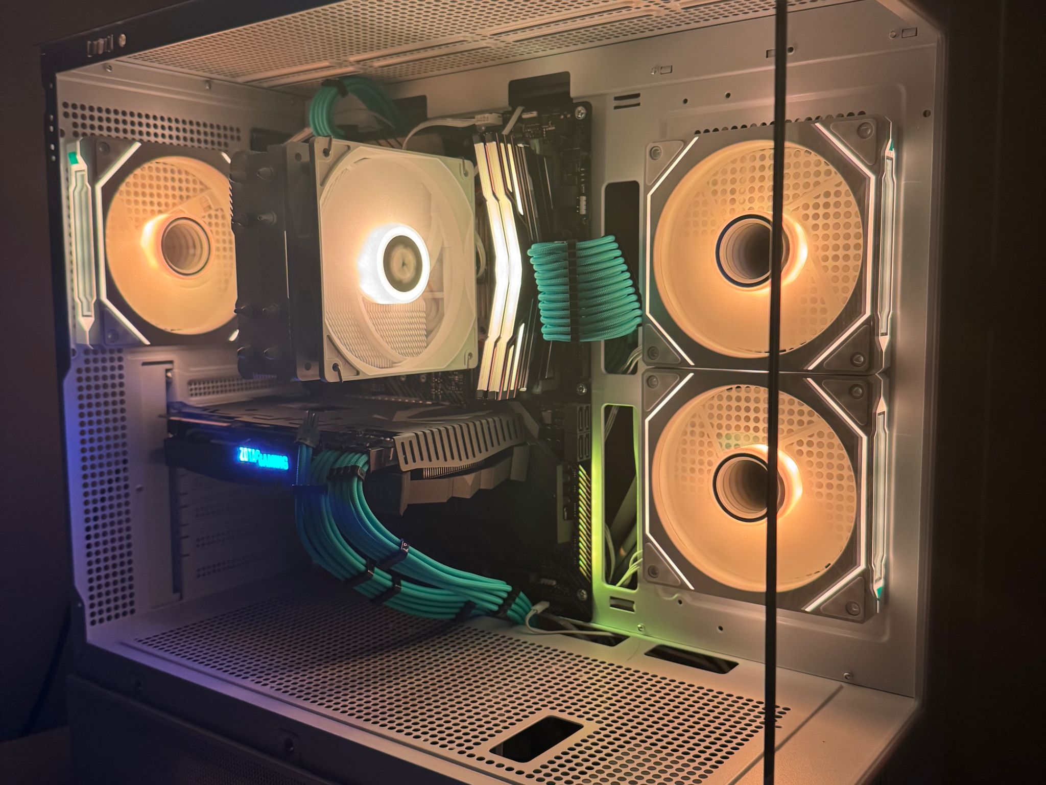 RTX 2070 Super 8GB | AMD Ryzen 5 3600X 6-core Processor | 16GB Ram | 1TB GEN4 M.2