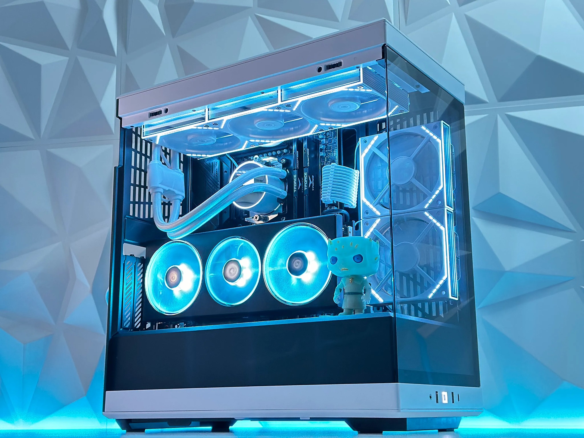 🧊👑 Night King🧟‍♂️🗡️Extreme Gaming PC❄️AMD RX 7900 GRE 16GB❄️Ryzen 5 7600X❄️32GB DDR5❄️1TB NVME