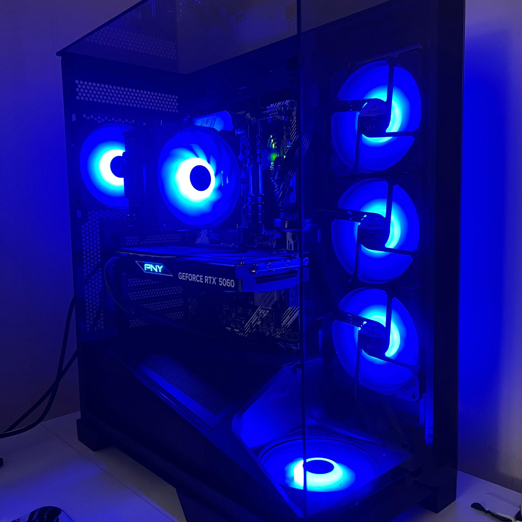 RTX 5060 and r7 5700x gaming pc