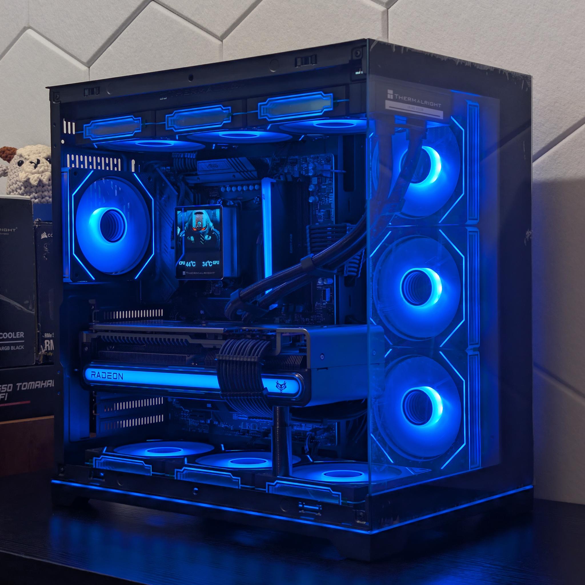 ♠️🔥4K Gaming Beast | RX 7900XTX | Ryzen 9 9900X | 2TB SSD | 32GB RAM | WiFi 6 & Bluetooth🔥♠️