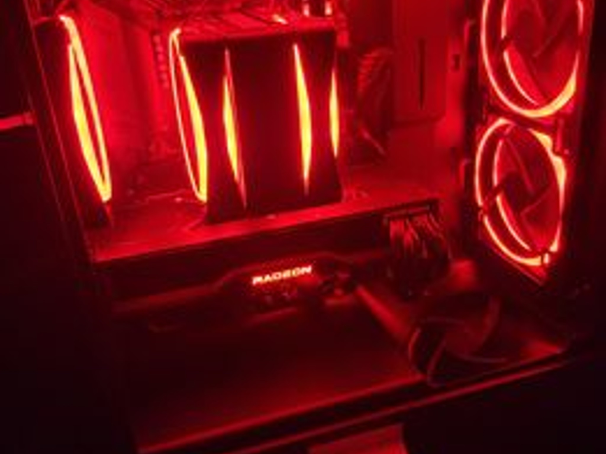 NZXT / AMD - Ryzen 7 5700X, 6800XT Midnight Dark Edition