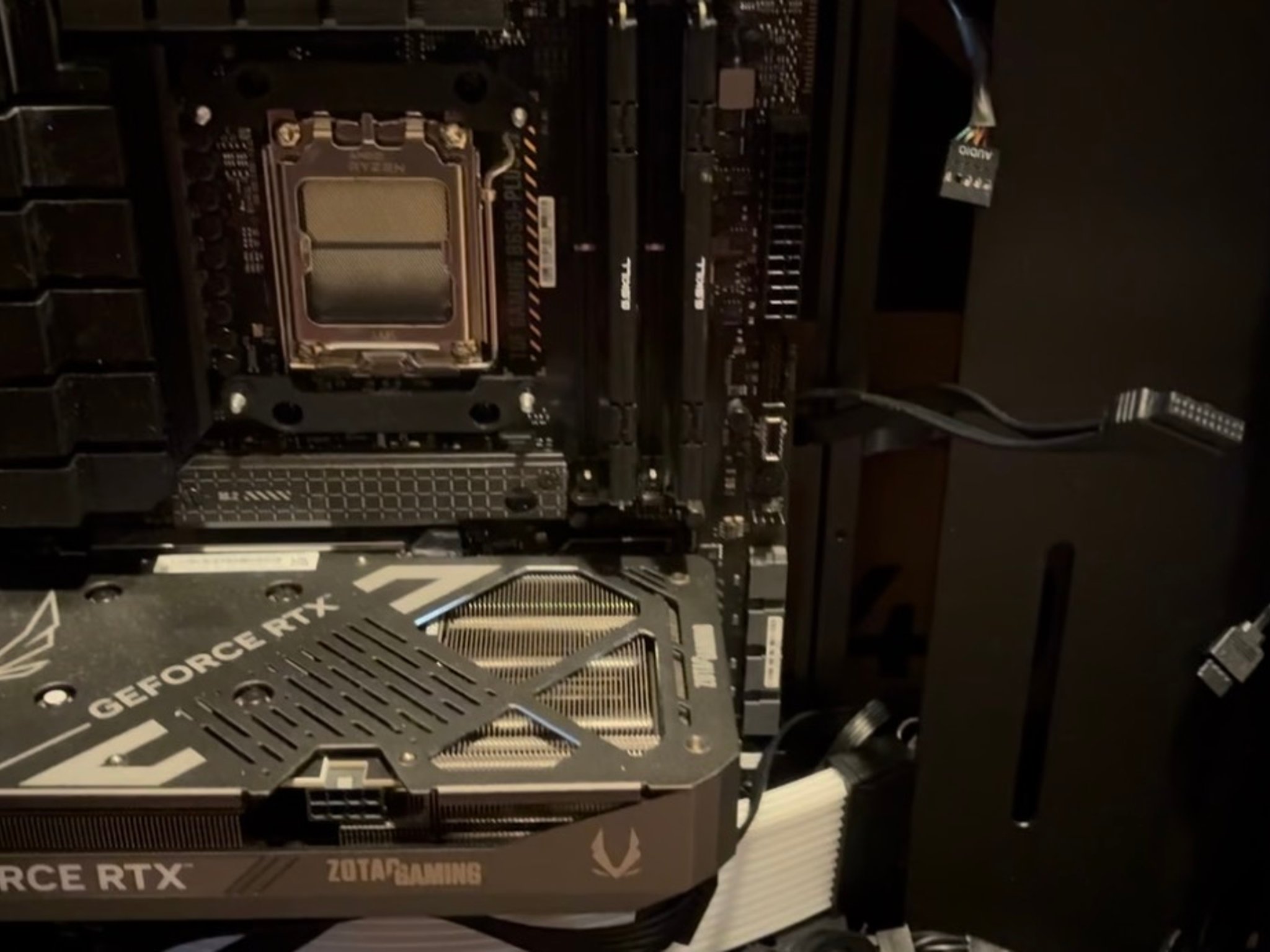 Send offers! Asus B650 (please read description)!