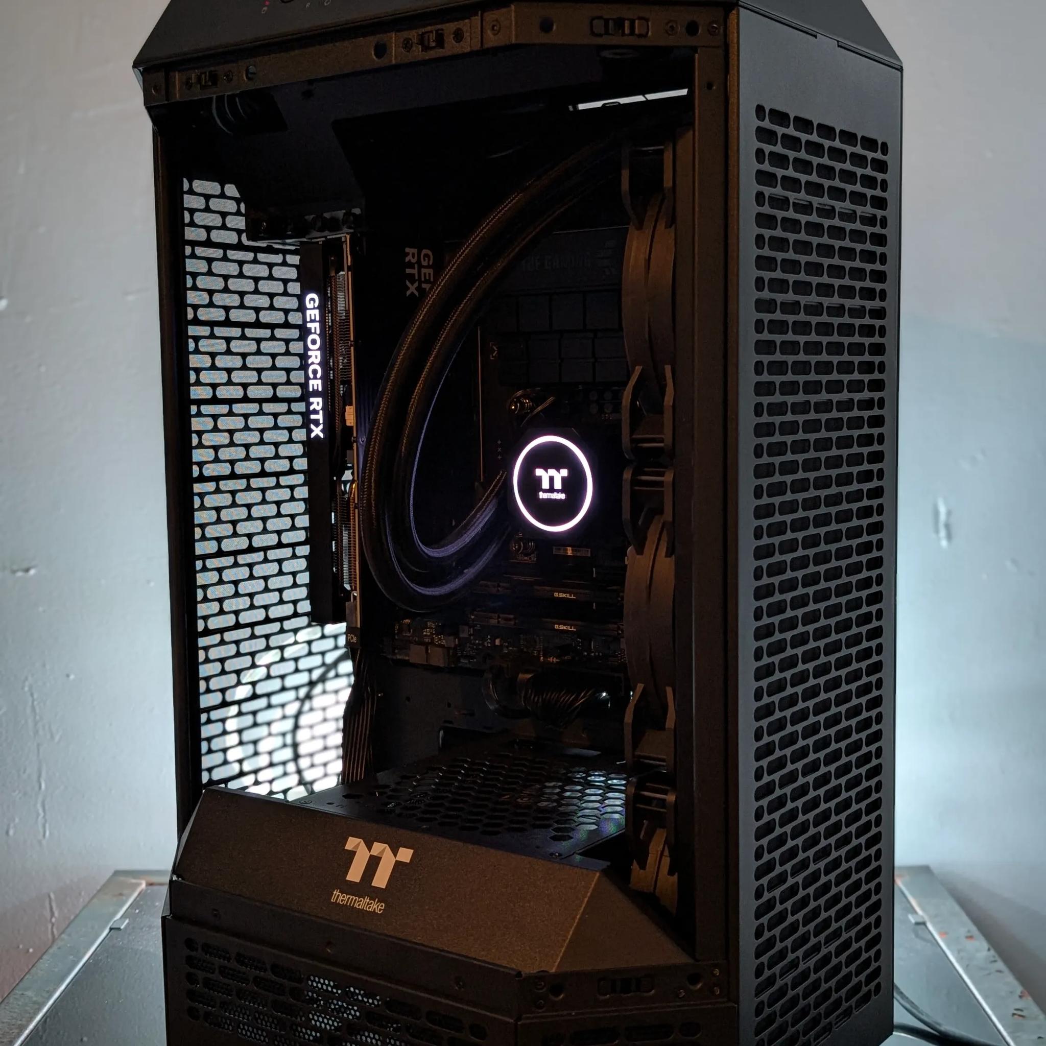 I5 13600KF | RTX 4060ti | 32gb Ram | BLACKOUT GAMING PC!