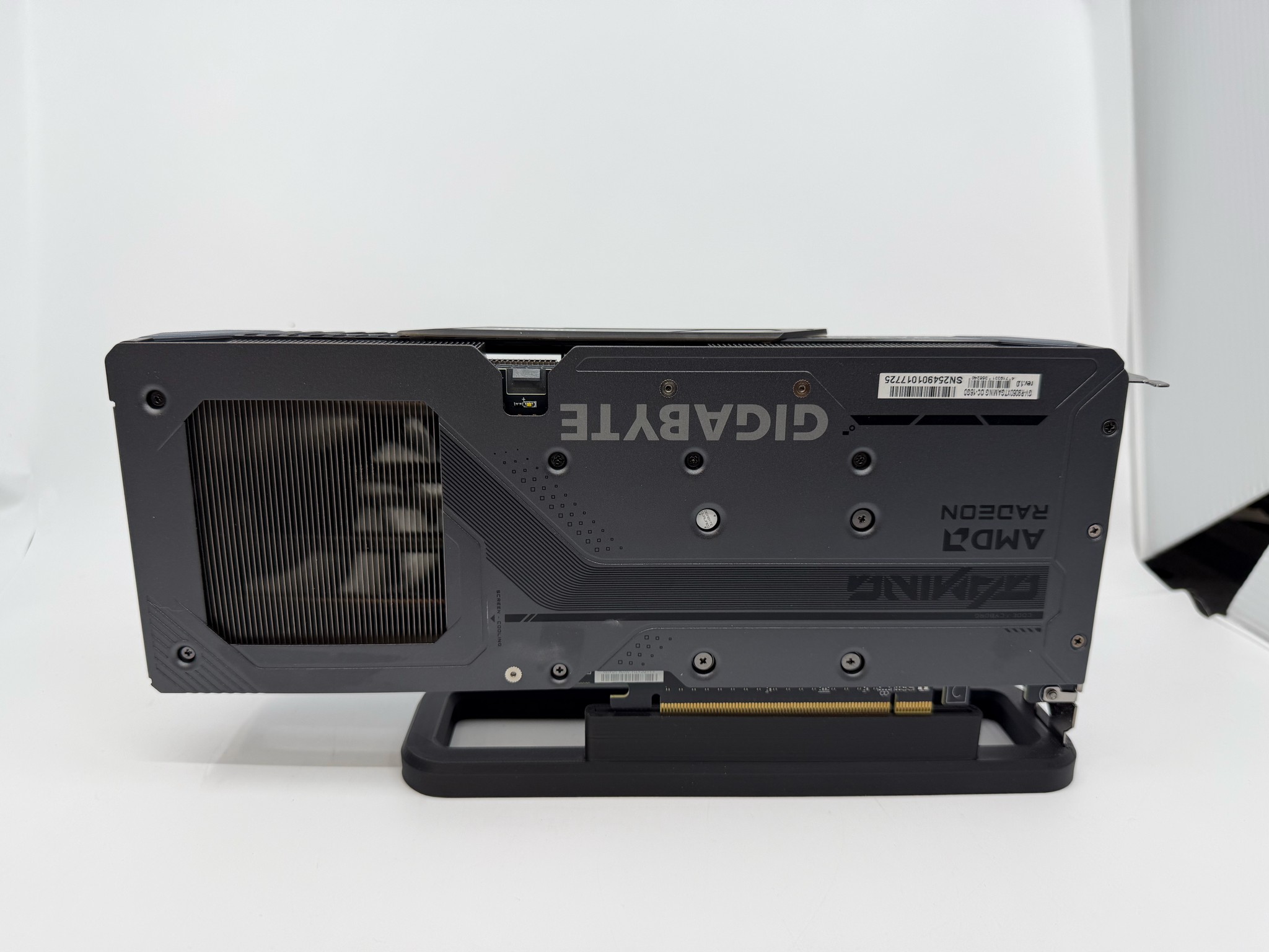 Gigabye AMD Radeon 9060 XT 16GB Open Box