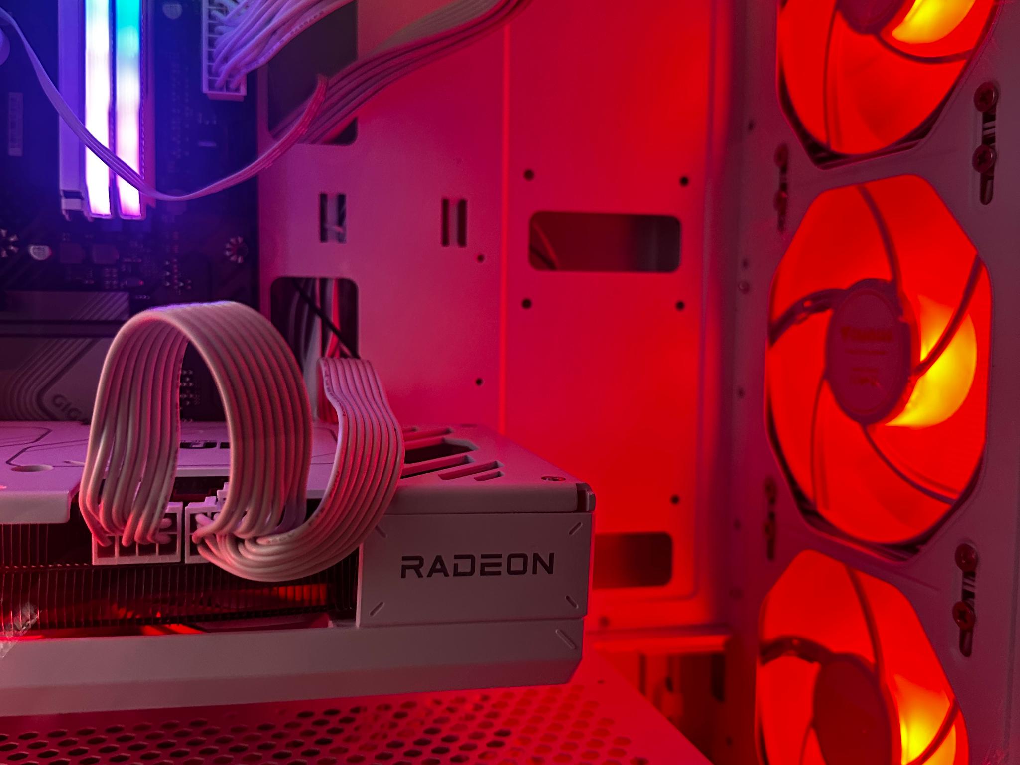 4K ALL WHITE GAMING PC ( CUSTOM BUILD )