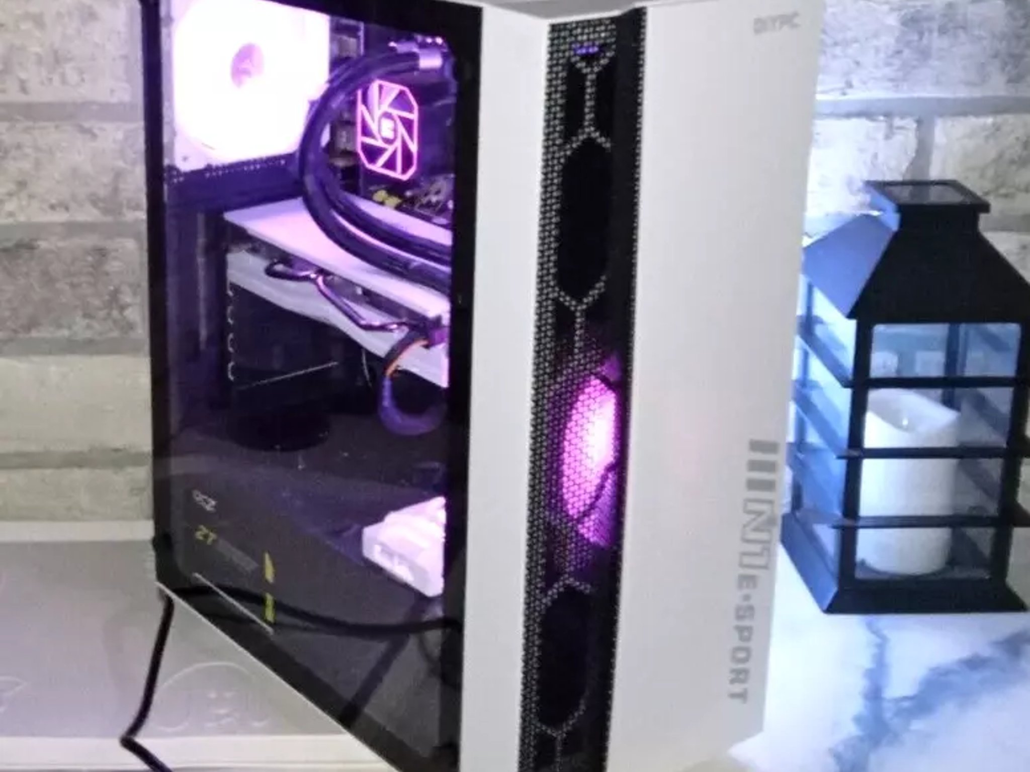 BUDGET GAMING PC INTEL/XEON 2680 16GB DDR4 1TB HD RX 580 8G WIN10 PRO