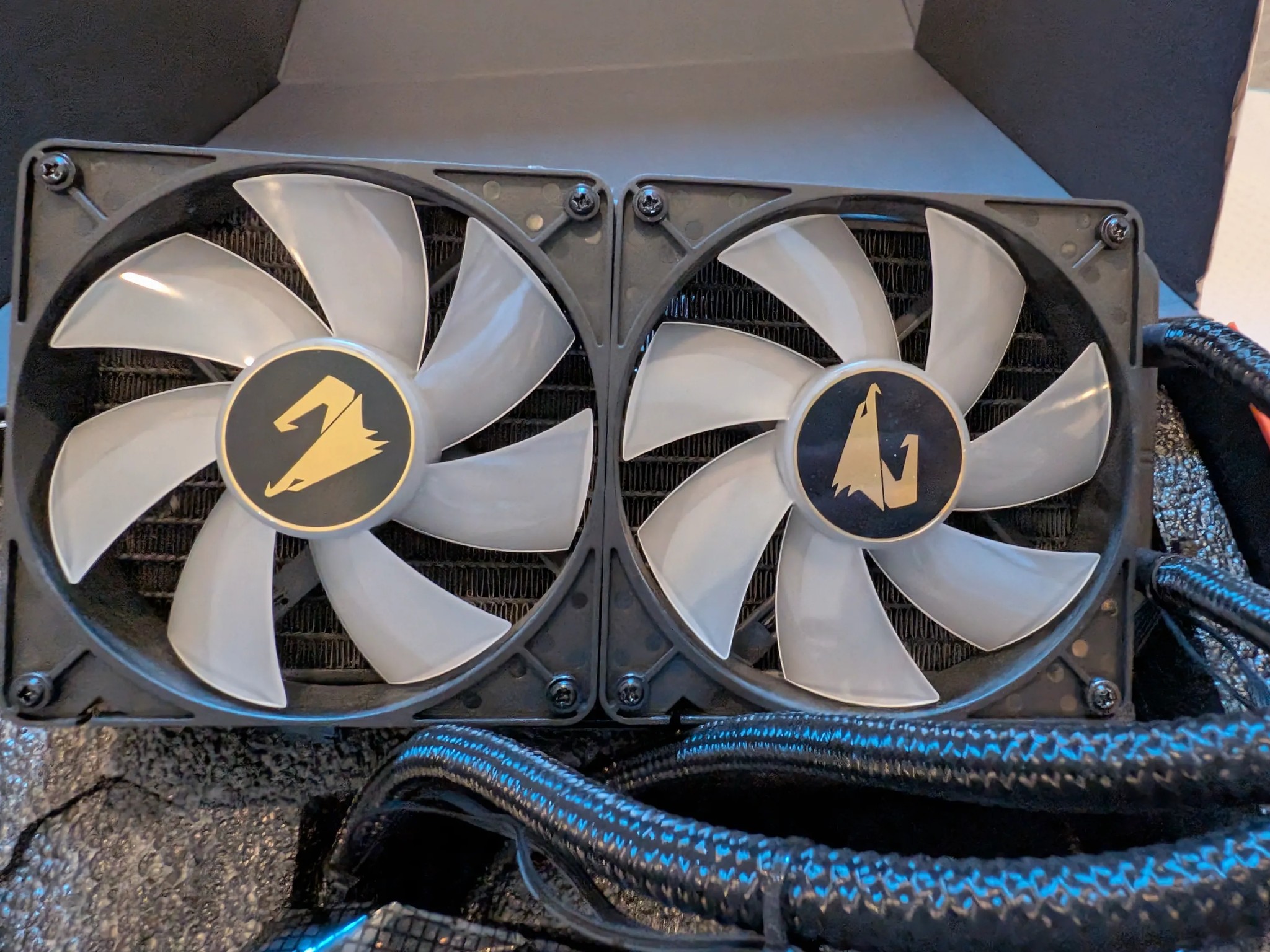 Gigabyte AORUS RTX 3080 Xtreme Waterforce V2 10GB