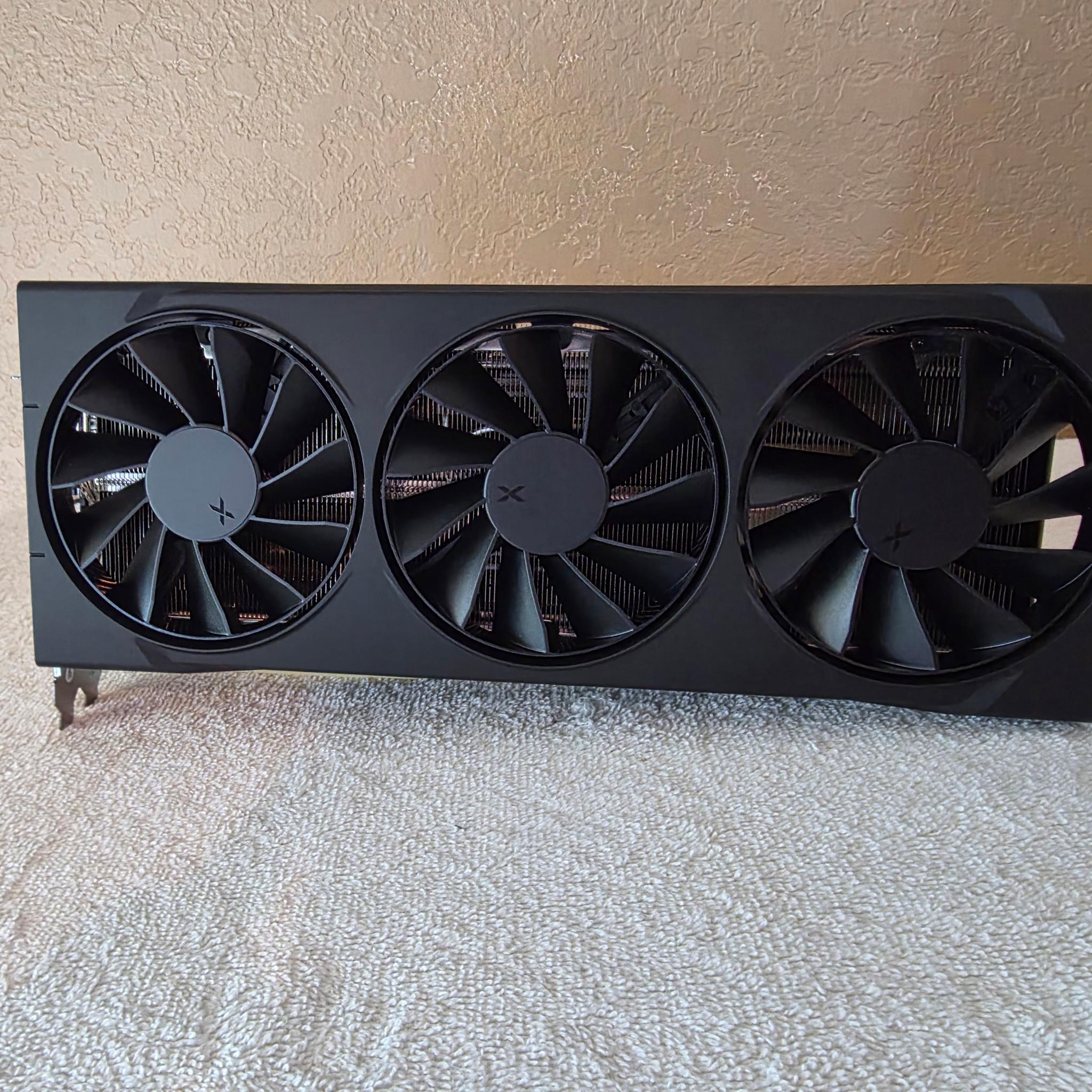 XFX Swift AMD Radeon RX 9070XT Triple Fan Gaming 16GB