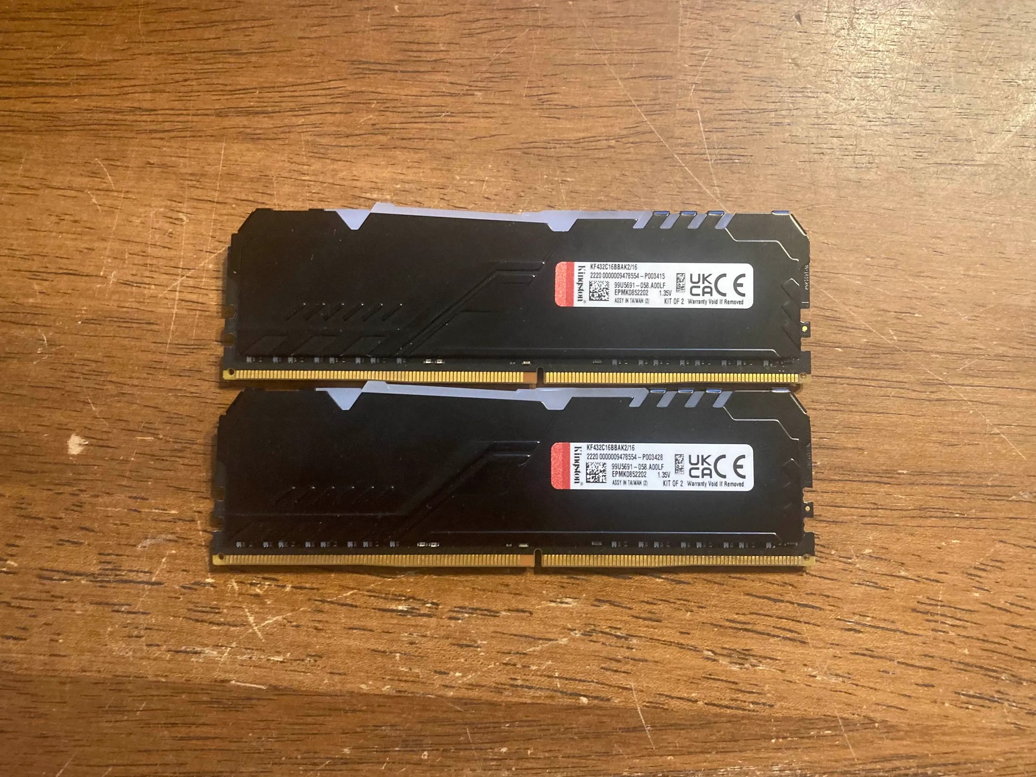 2x8GB HyperX FURY Renegade RGB DDR4 3200MHz CL16 (READ)