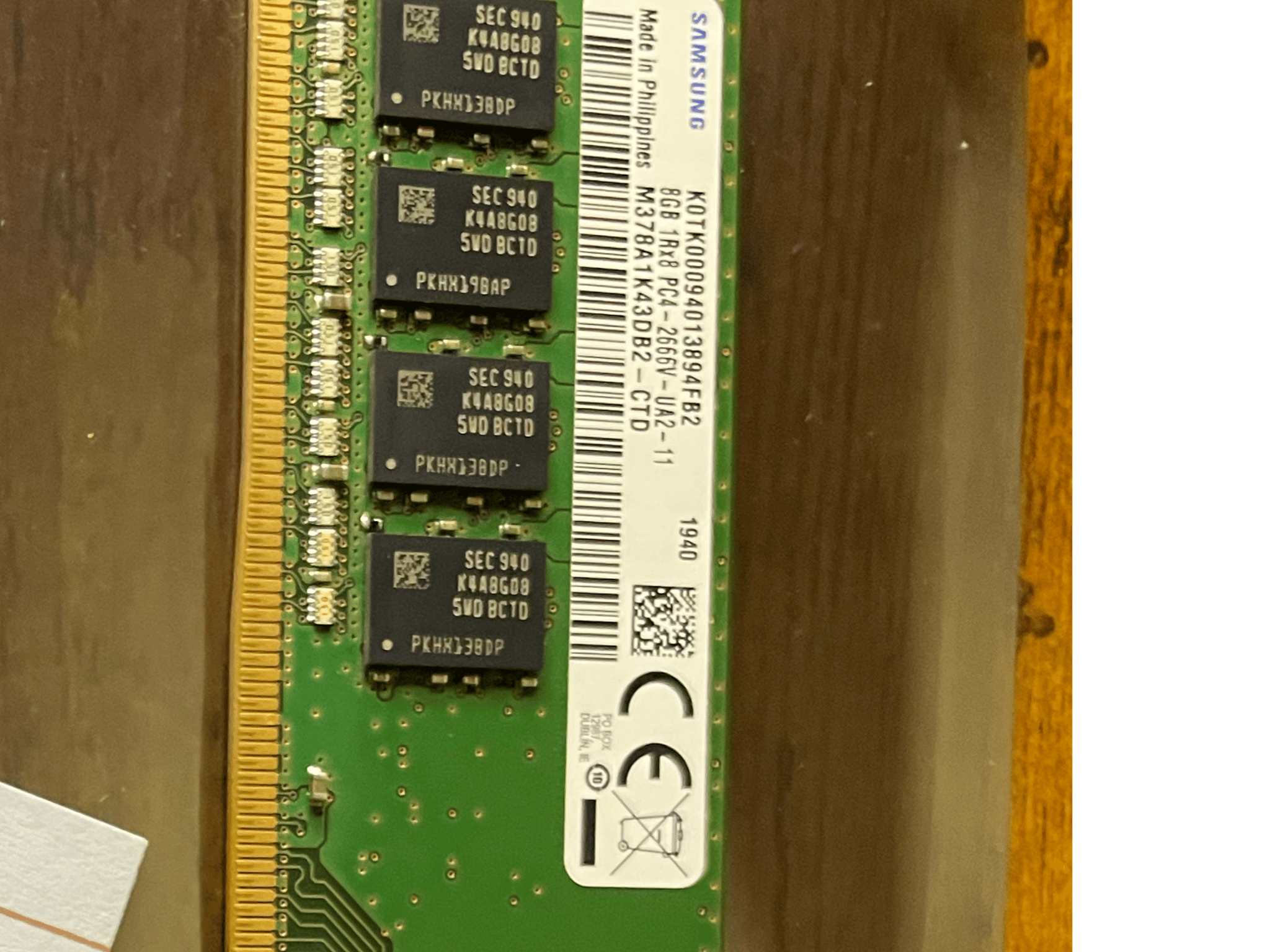 Samsung M393A1G40DB0-CPB 8GB