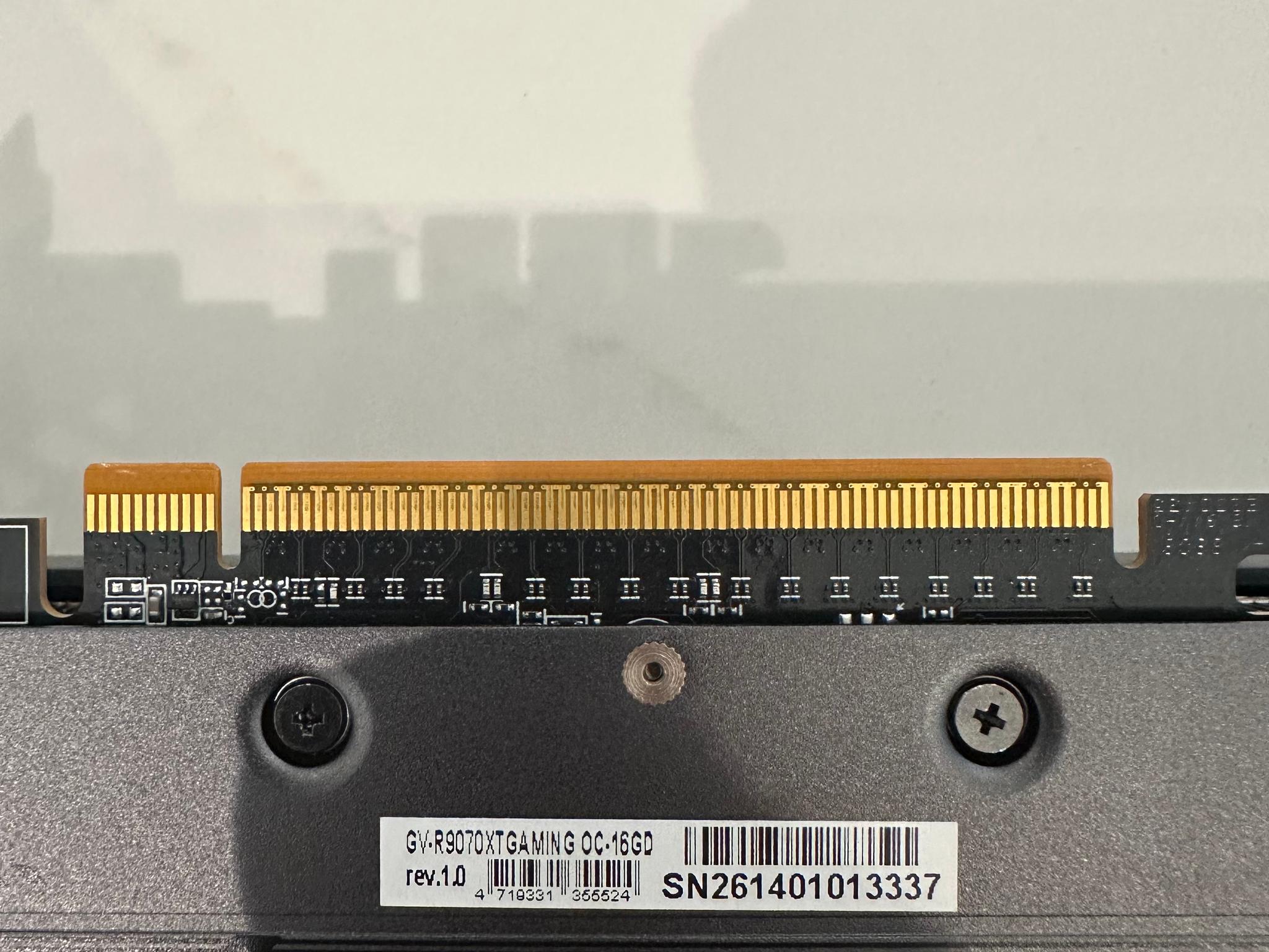 GIGABYTE RX 9070 XT GAMING OC 16G - Image 4