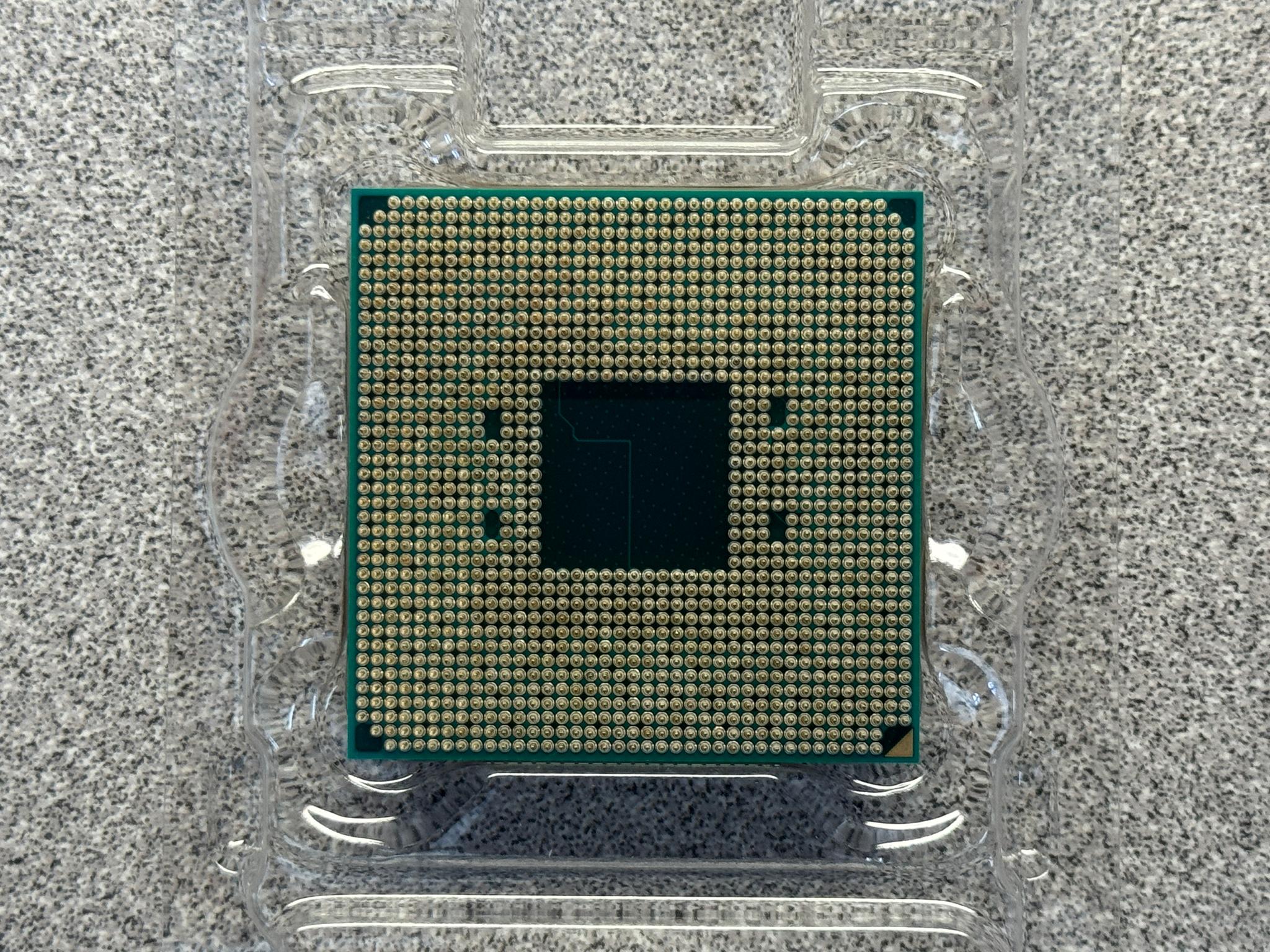 AMD Ryzen 5 5600G - Lightly Used