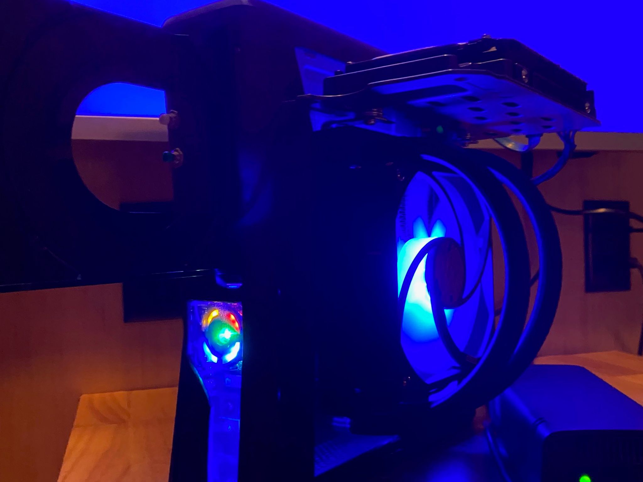 Custom RGH3 Xbox 360 slim | Liquid cooled | 2 TB | ARGB lighting | with Kinect