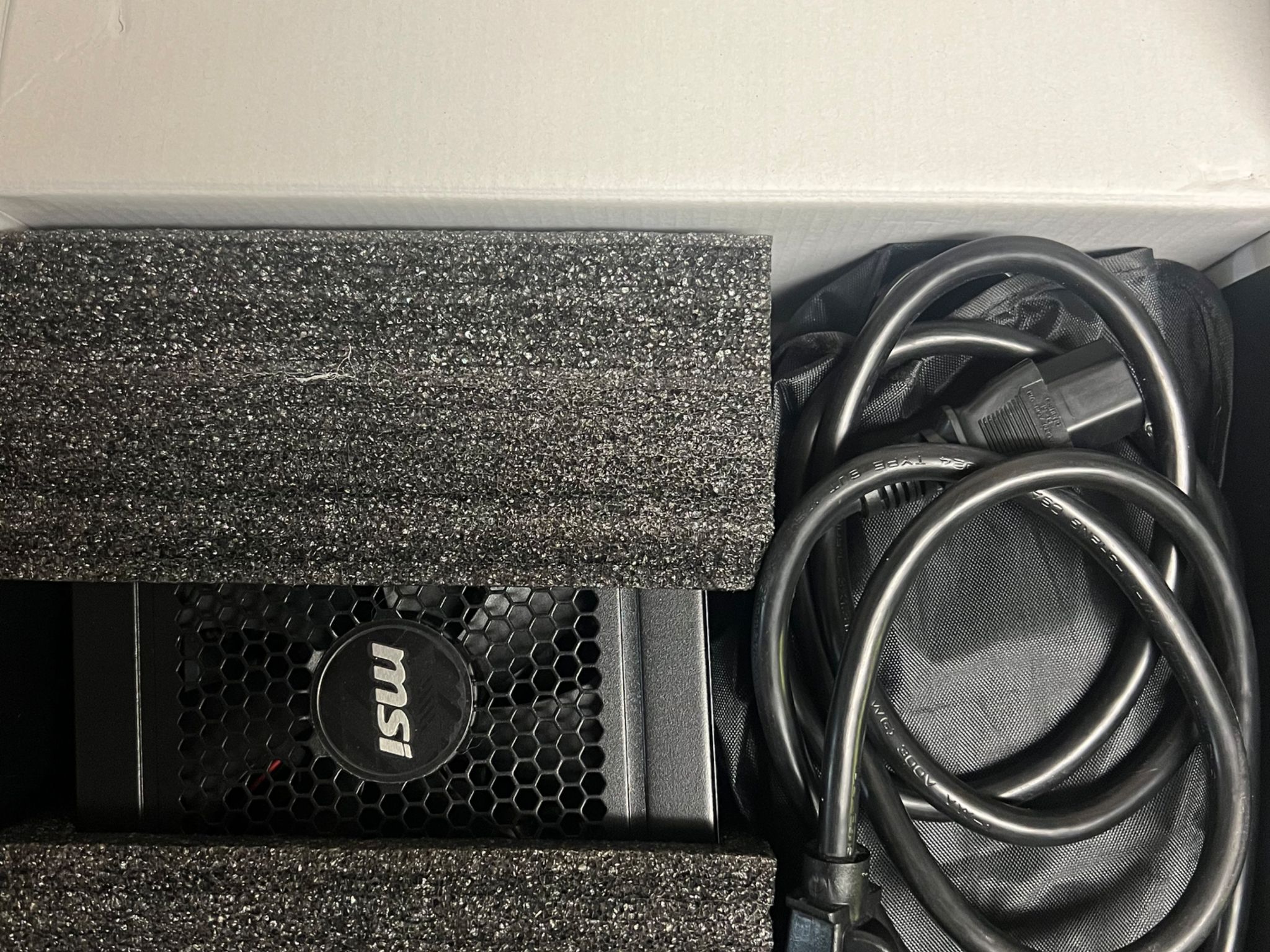 Rtx 3080 Fe 10Gb & 850 Power Supply With 12 Pin
