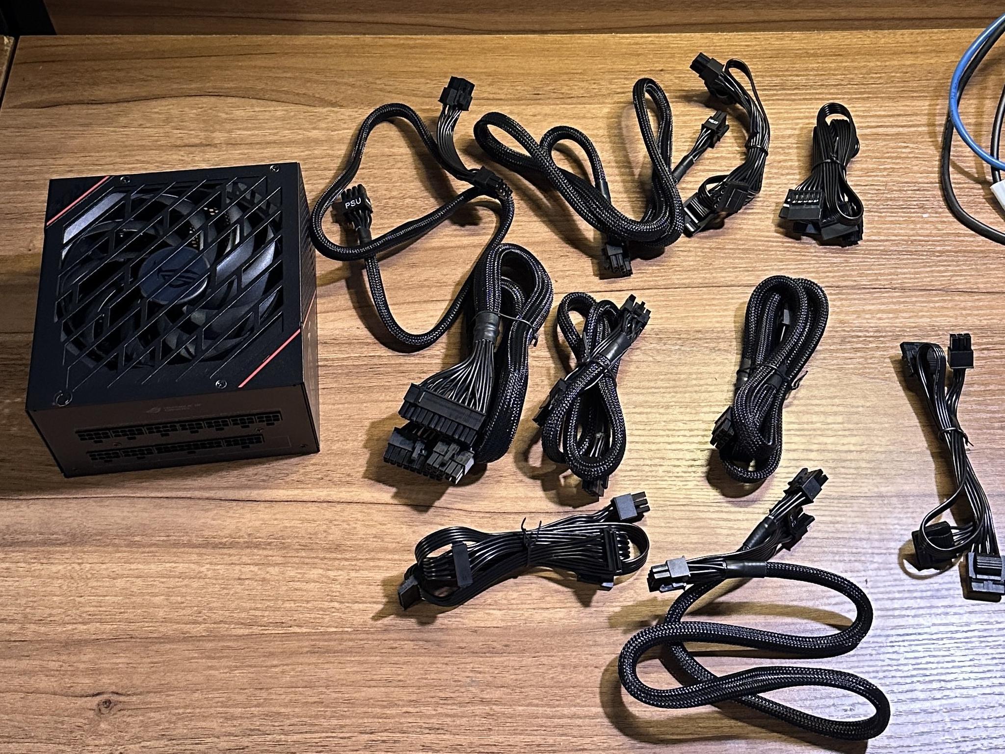 ASUS ROG-STRIX-850G 850W 80+ Gold ATX Modular Power Supply PSU W/ Cables