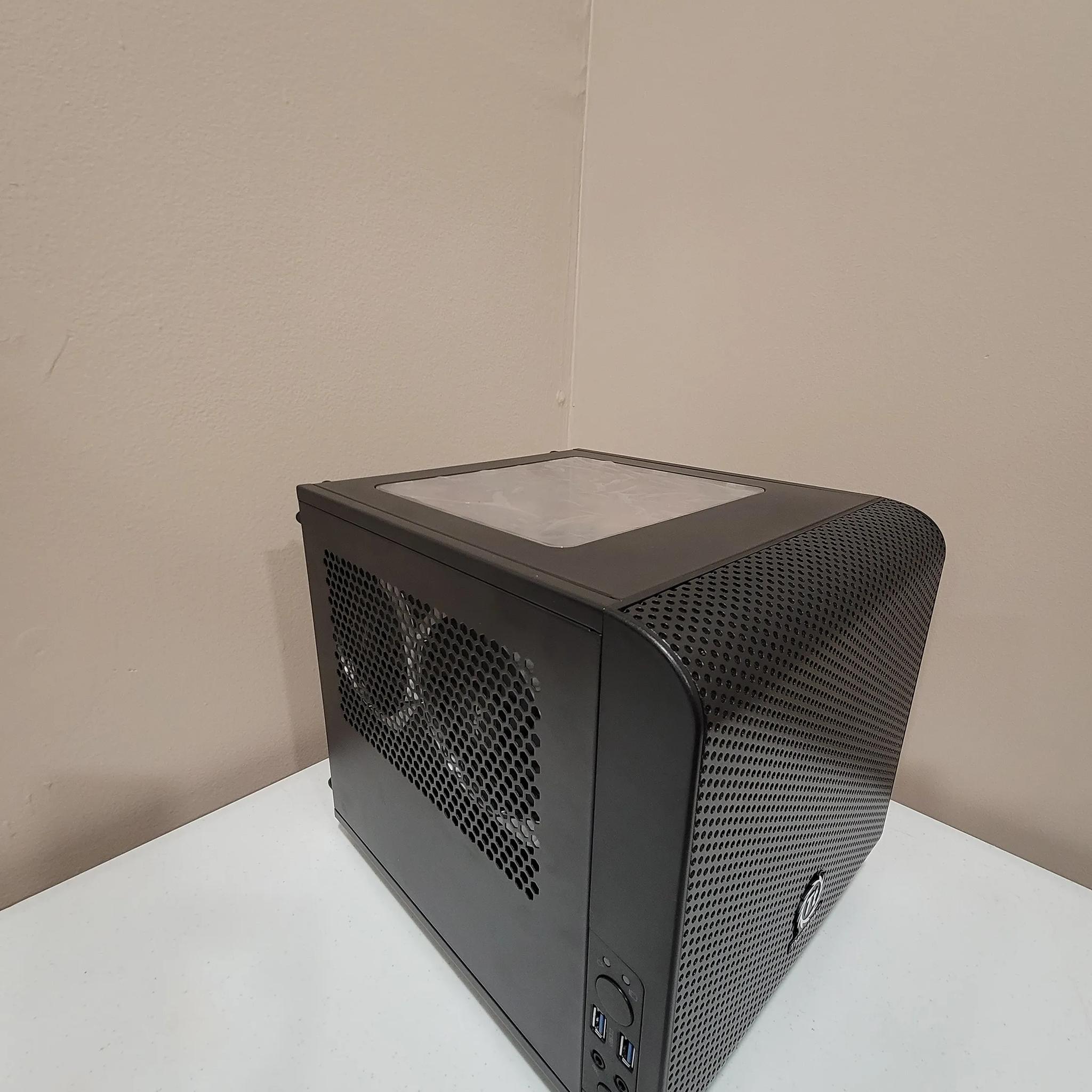 Tusker 1266 i3 12100 AMD 6600