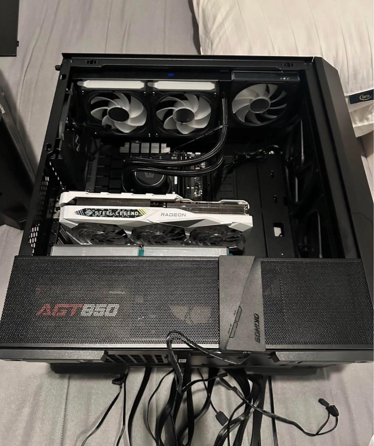 Ryzen 7 7700x, rx7900 gre, DDR5 32gb