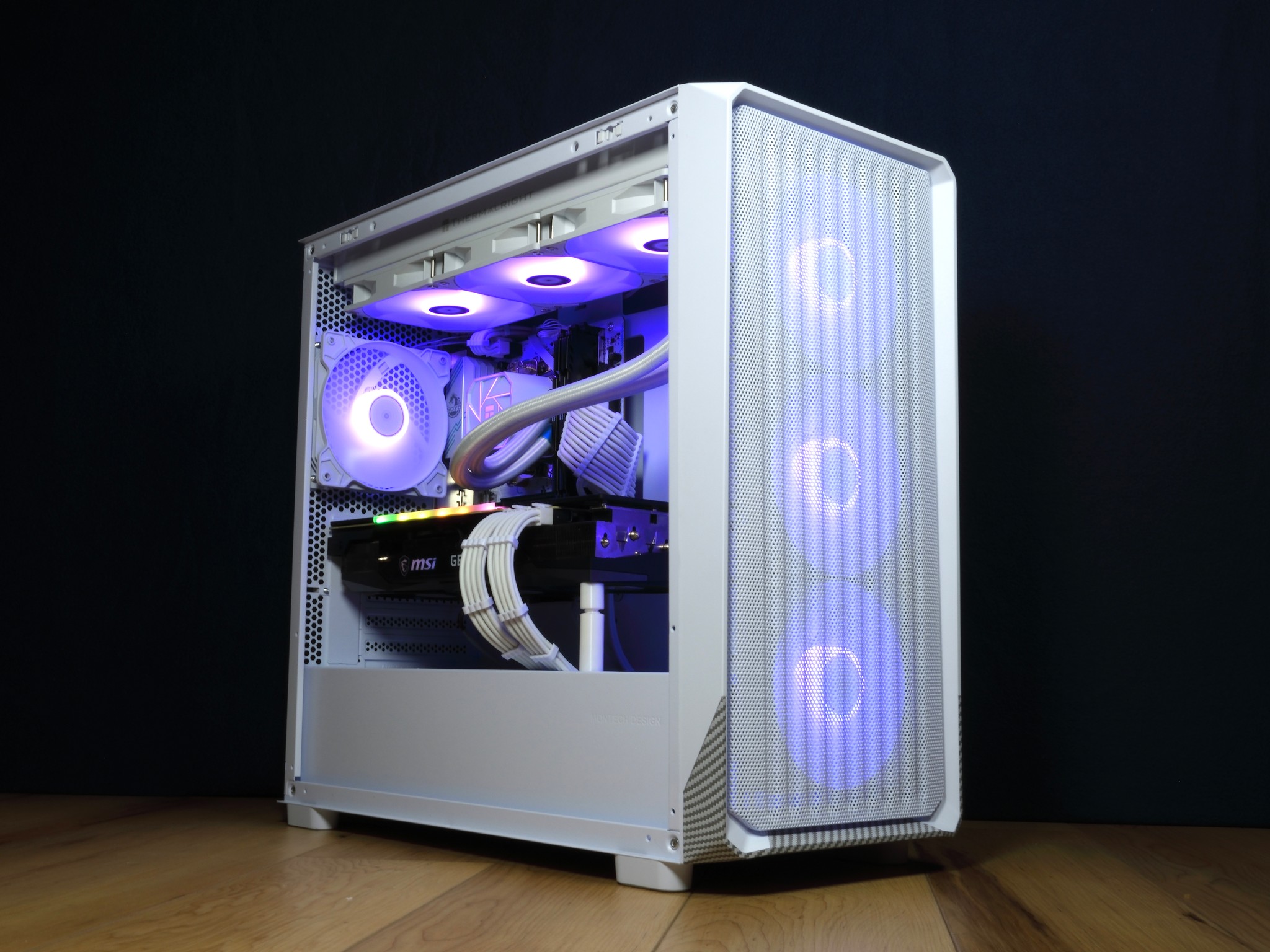 RTX 3070 | R5 5600 | 32GB DDR4 | 1TB SSD