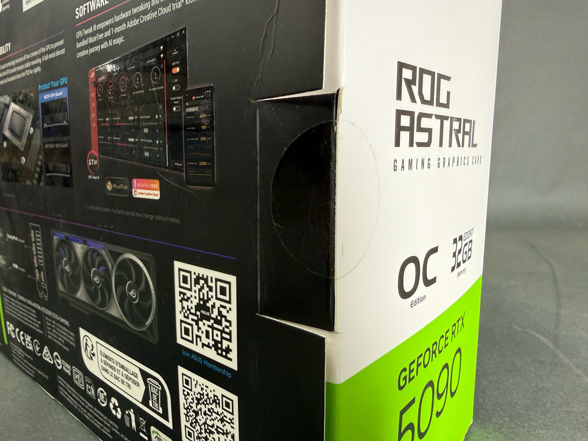 ASUS ROG Astral GeForce RTX 5090 32GB GDDR7 OC Edition