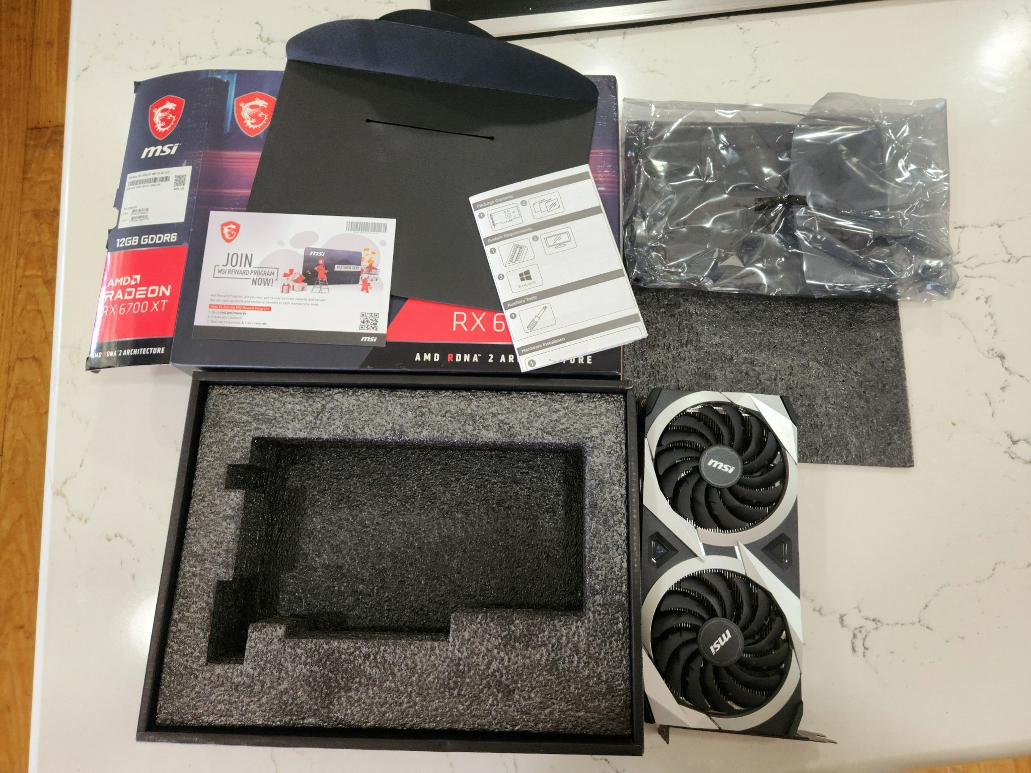 OPEN BOX MSI Mech 2x AMD Radeon RX 6700 XT 12gb GDDR6