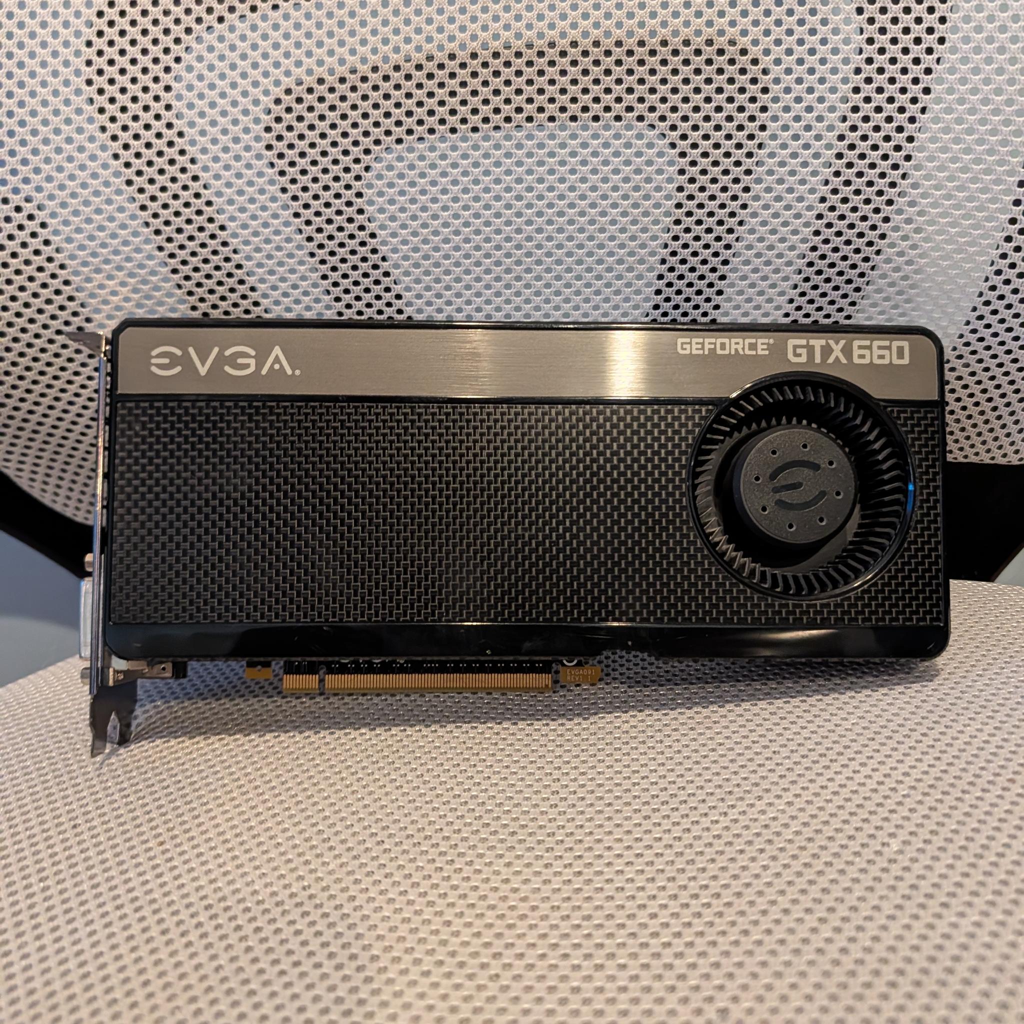 EVGA GTX 660 LIKE NEW