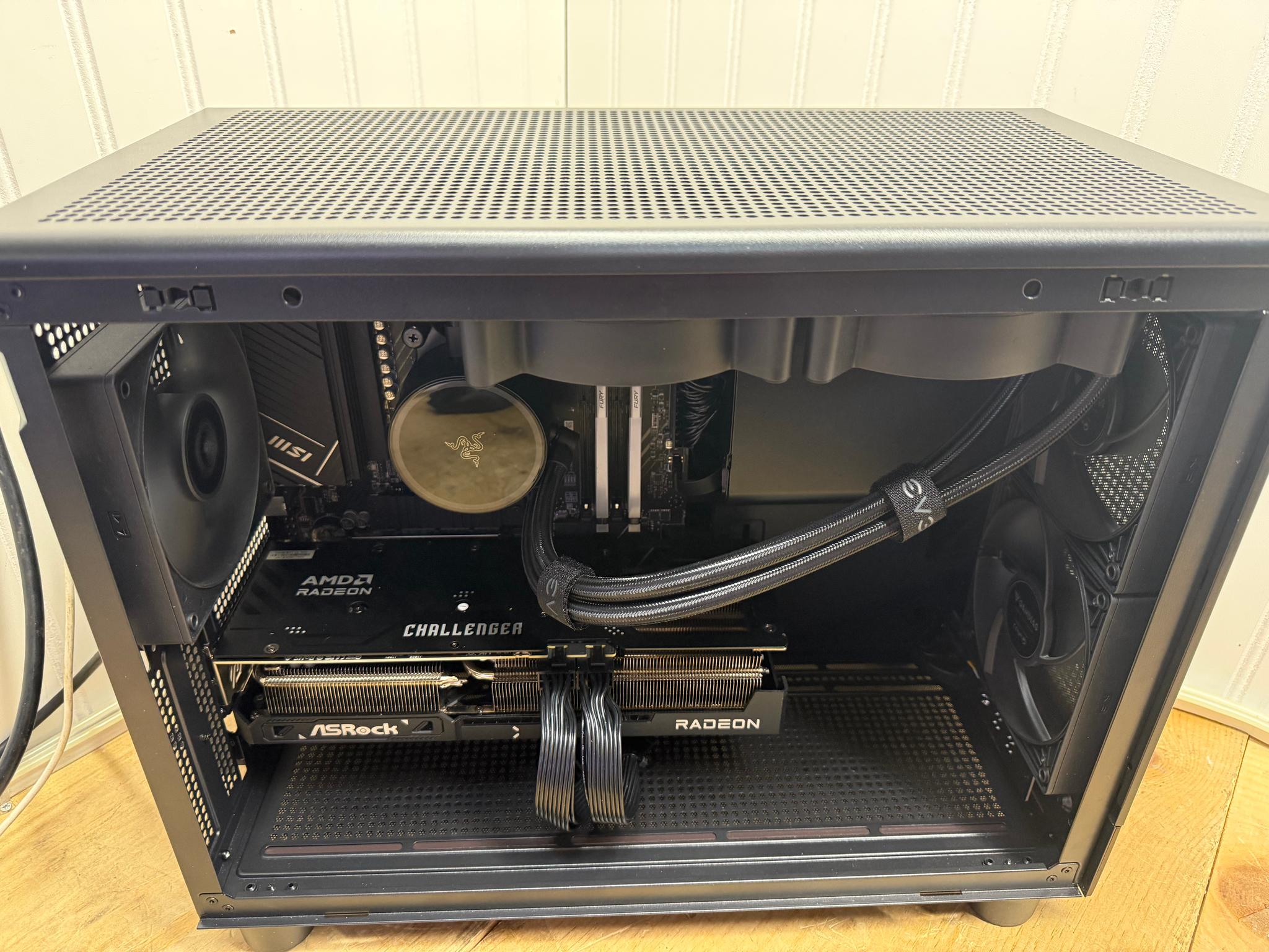 BLACK THUNDER V2 9070XT/ 7700/5TB storage/32G DDR5/850W B+ PSU/B650 shipping included for lower 48