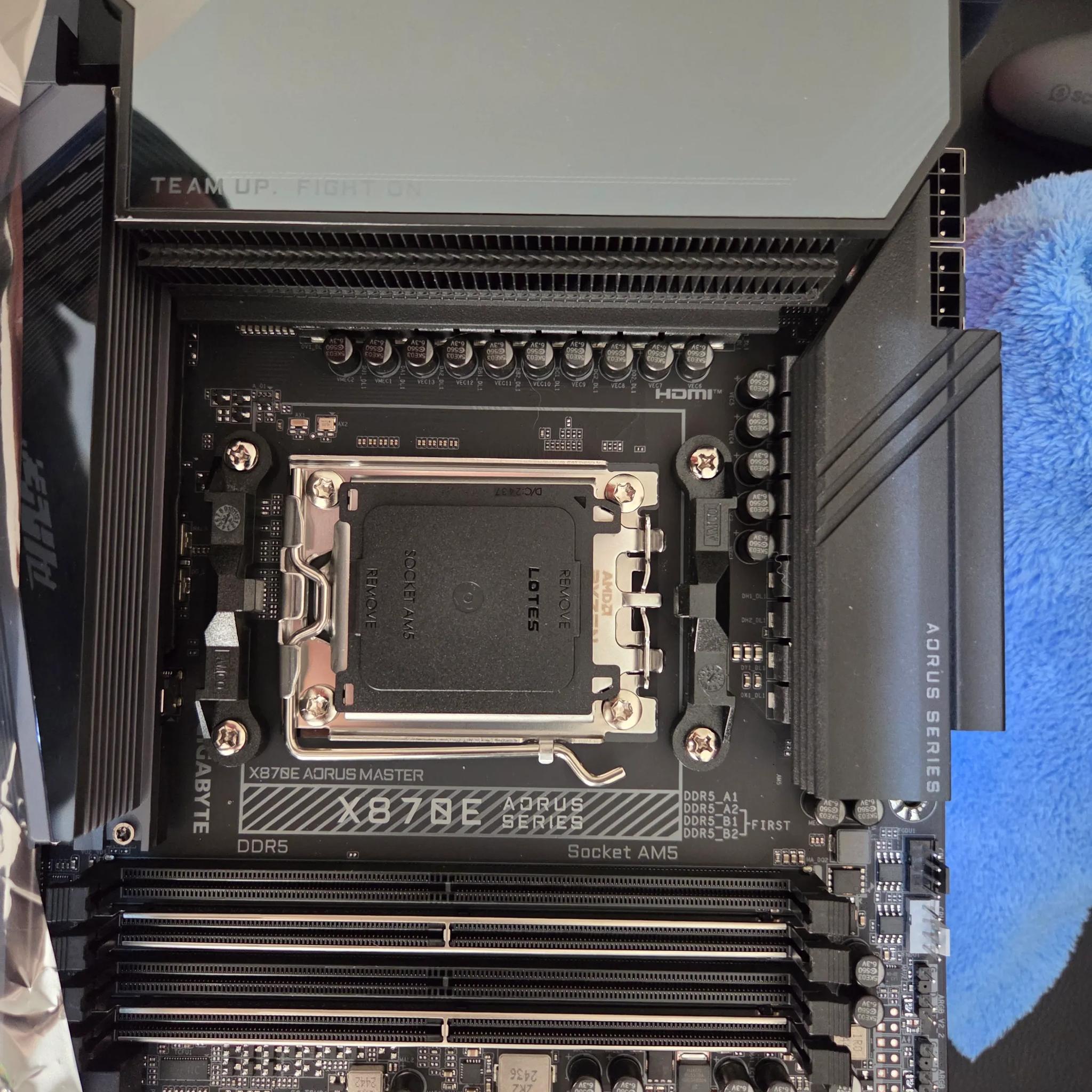 X870E Aorus Master