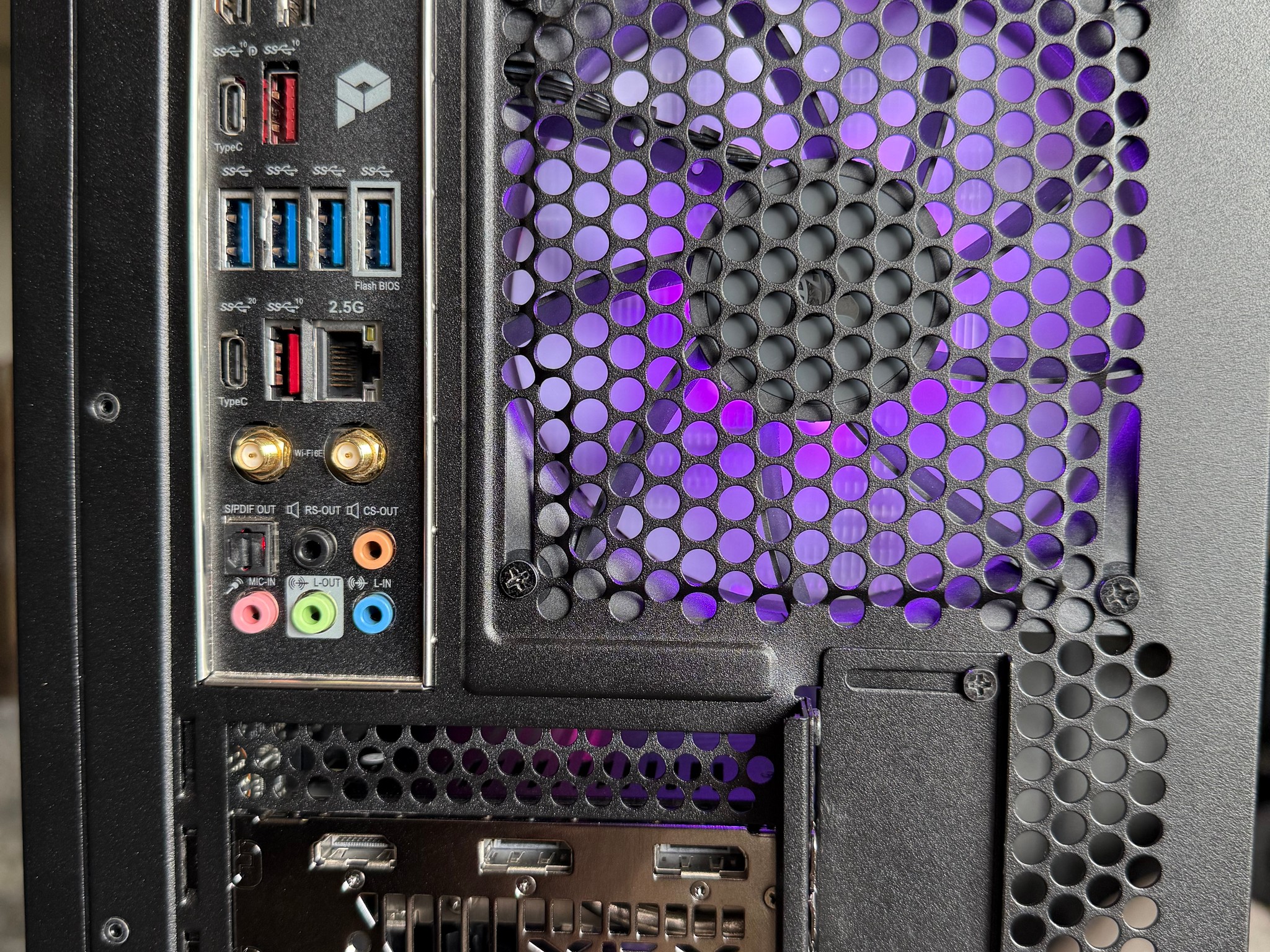 7600X - 9060 XT 8GB - 32GB DDR5