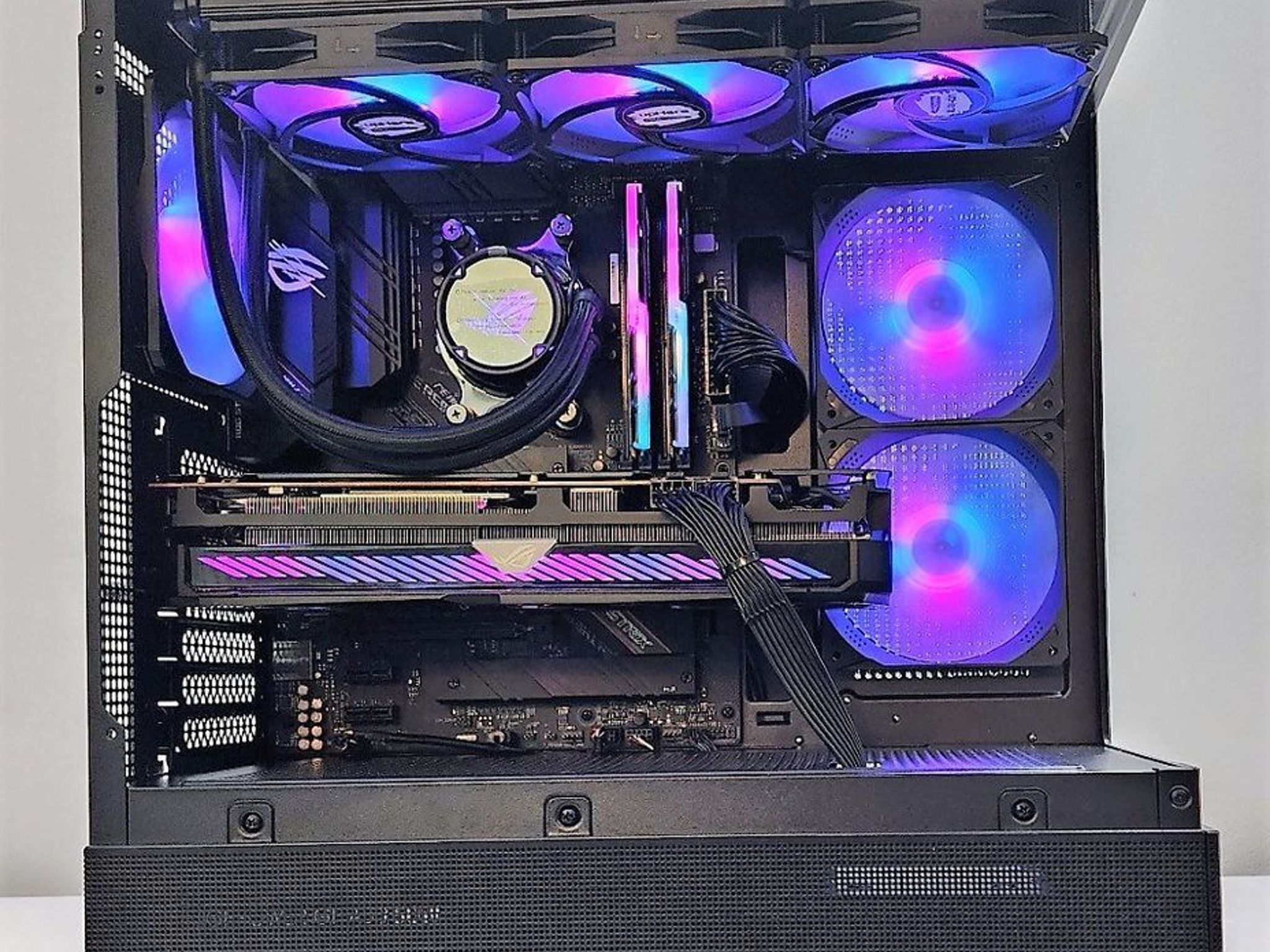 "ROG" Custom Gaming PC - 5800XT/32GB/2TB/RX 6700XT - READ DESCRIPTION!!!