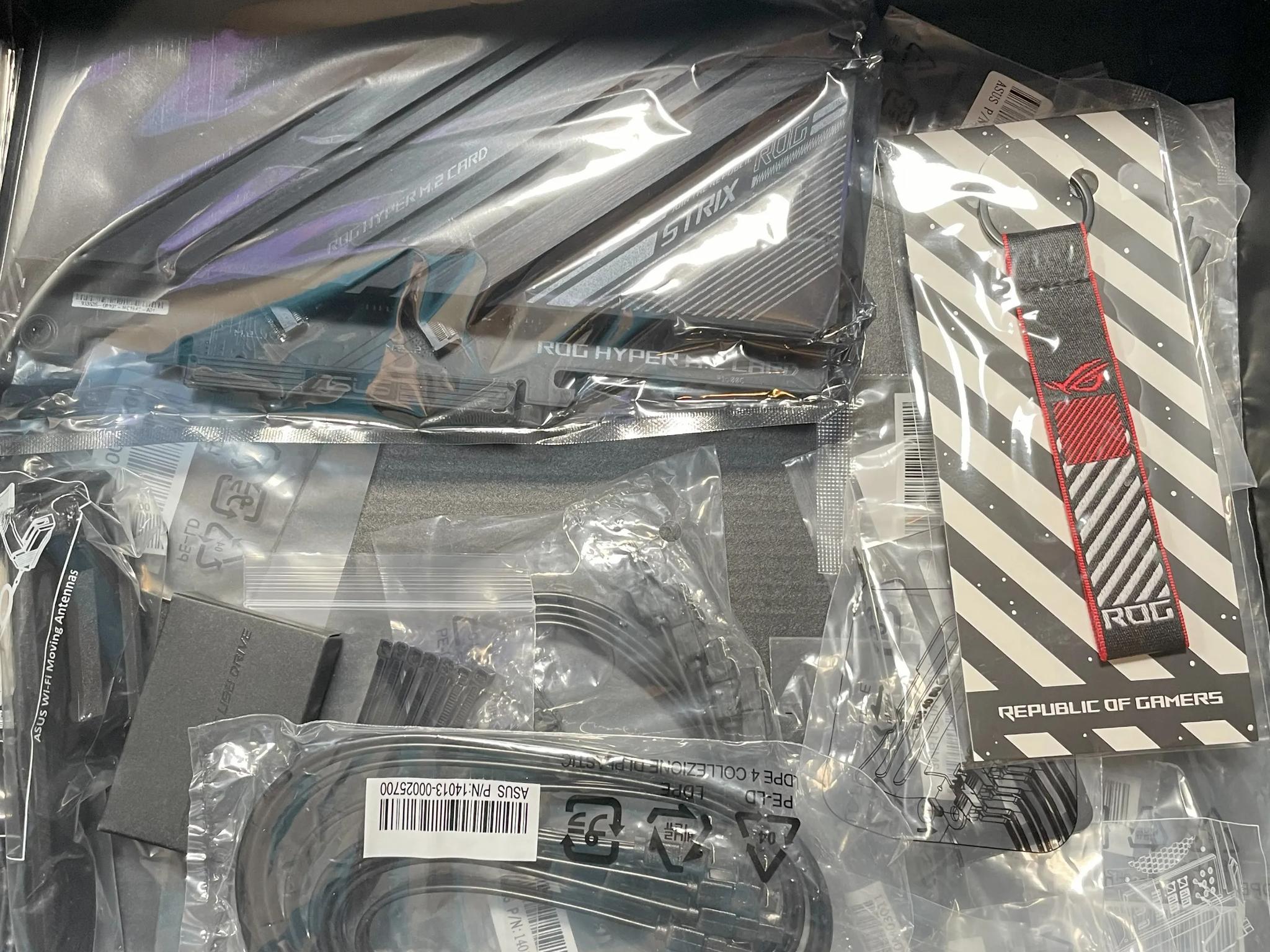 ASUS ROG Maximus Z790 Dark Hero WiFi6E LGA 1700