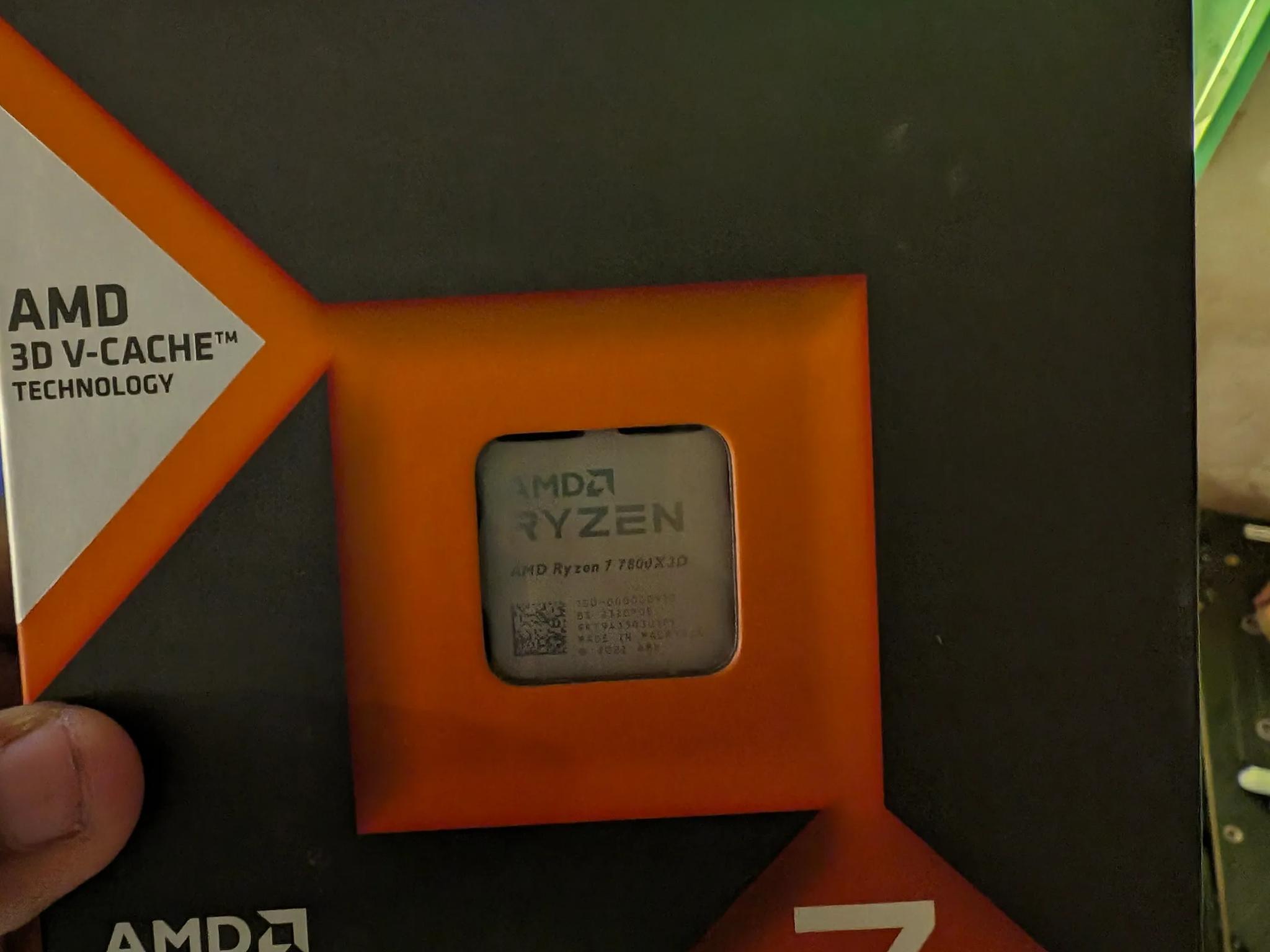 Ryzen 7 7800X3D and 32 GBs of DDR5 5200 - READ DESCRIPTION -
