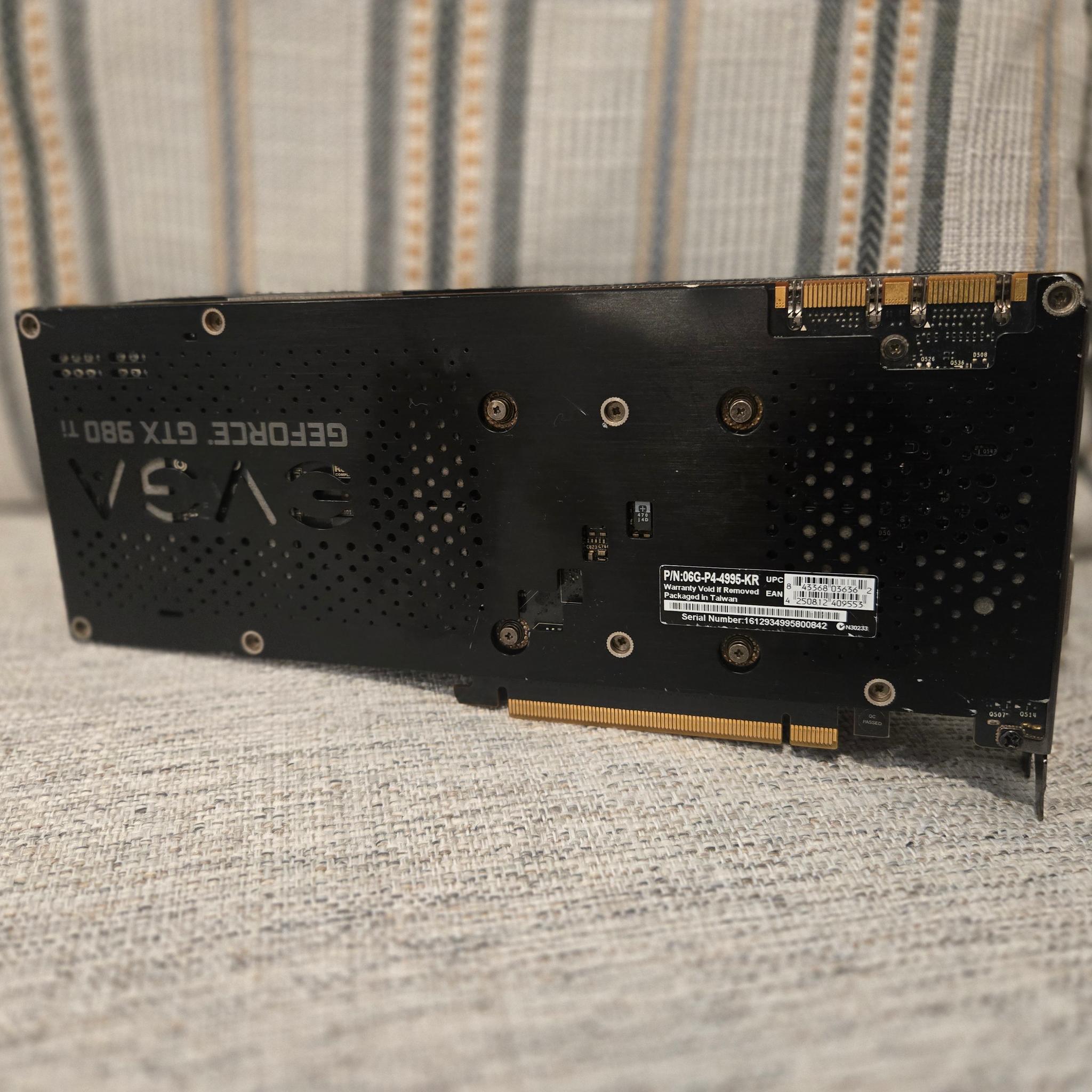 GTX 980Titan 12GB (EVGA SuperClocked+) - READ DESCRIPTION