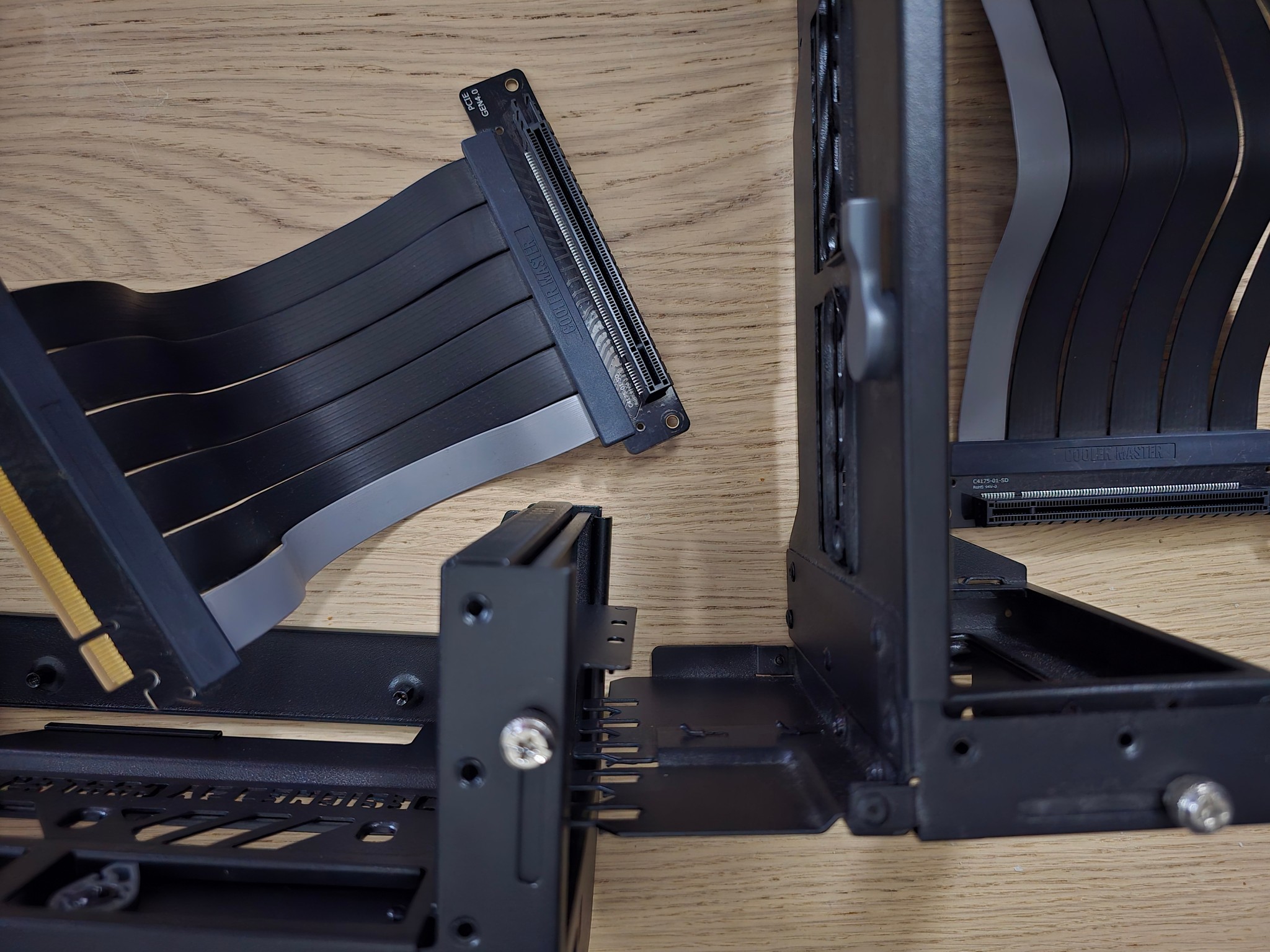 2 Cooler Master Universal Vertical GPU Mounts for ATX and Up - Complete - Band New
