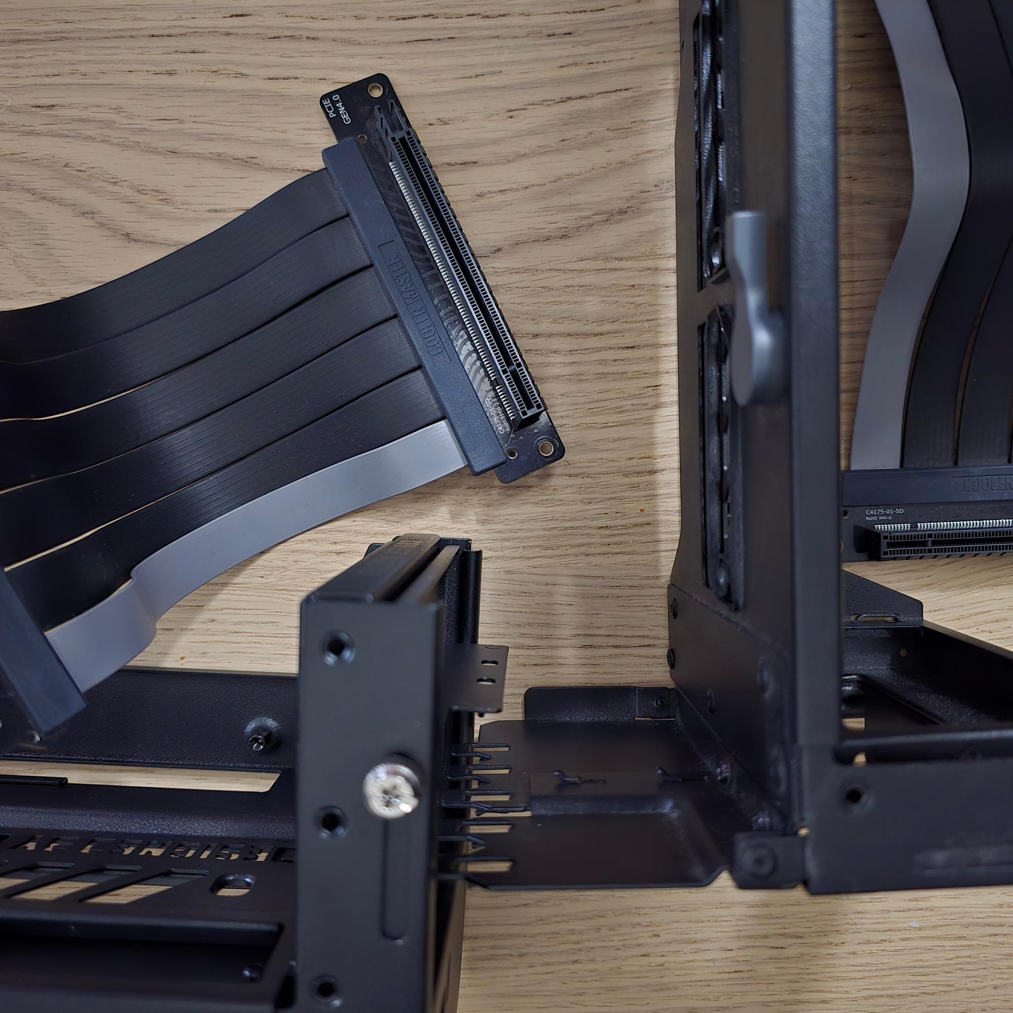Gen 4 x16 Cooler Master Universal Vertical GPU Mounts for ATX and Up - Complete - Band New