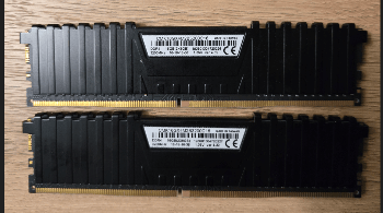 Corsair Vengeance LPX 16GB DDR4-2400 (2x8GB)